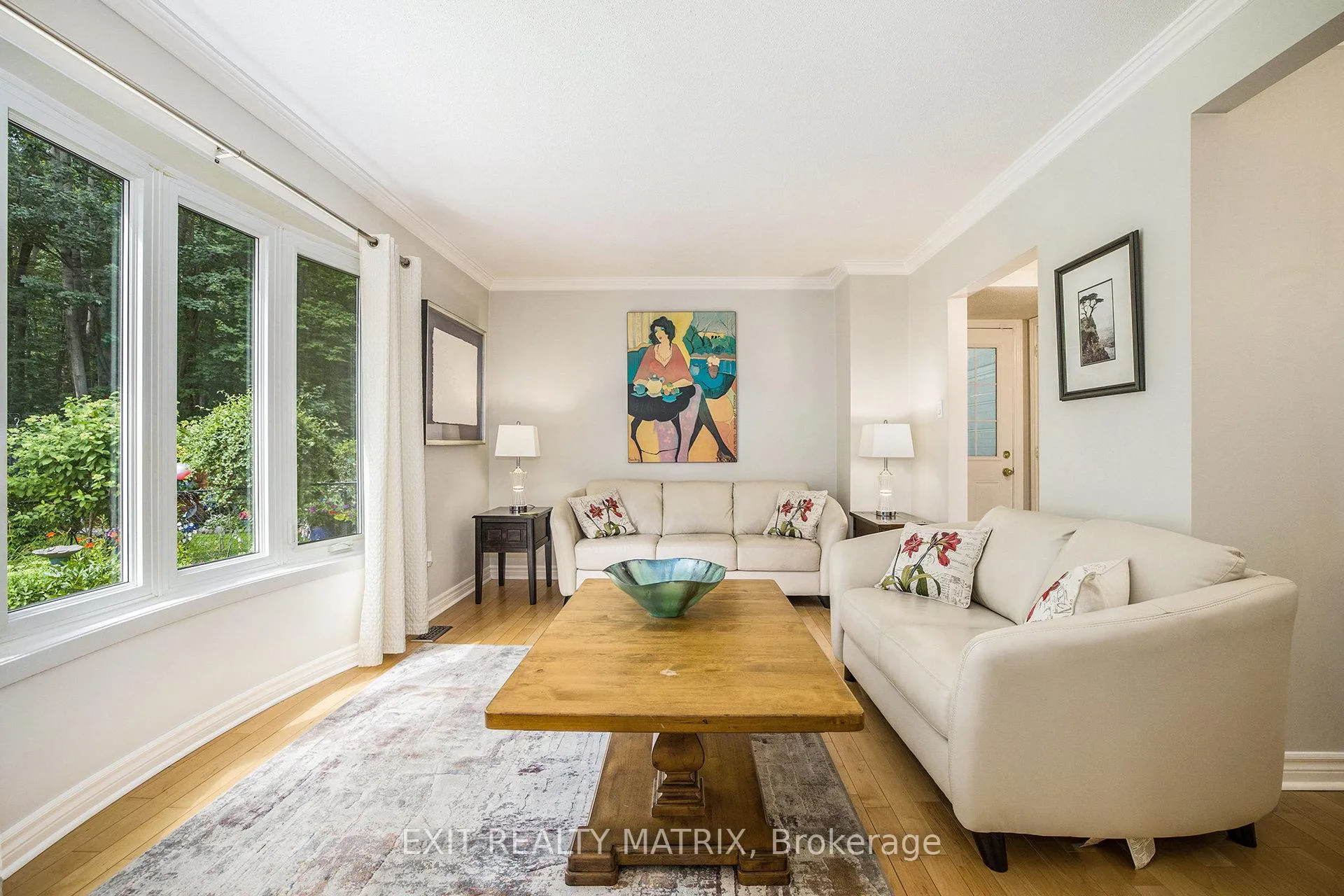 Photo 10 of 30 Glen Park Drive, Ottawa, Blackburn Hamlet (South) — HOMEH