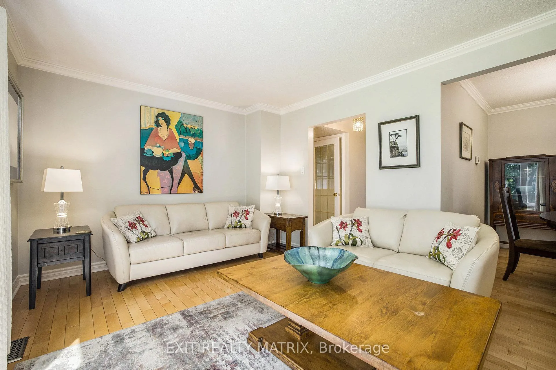 Photo 11 of 30 Glen Park Drive, Ottawa, Blackburn Hamlet (South) — HOMEH