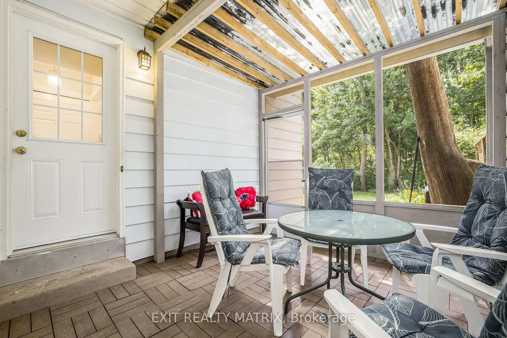 Photo 36 of 30 Glen Park Drive, Ottawa, Blackburn Hamlet (South) — HOMEH