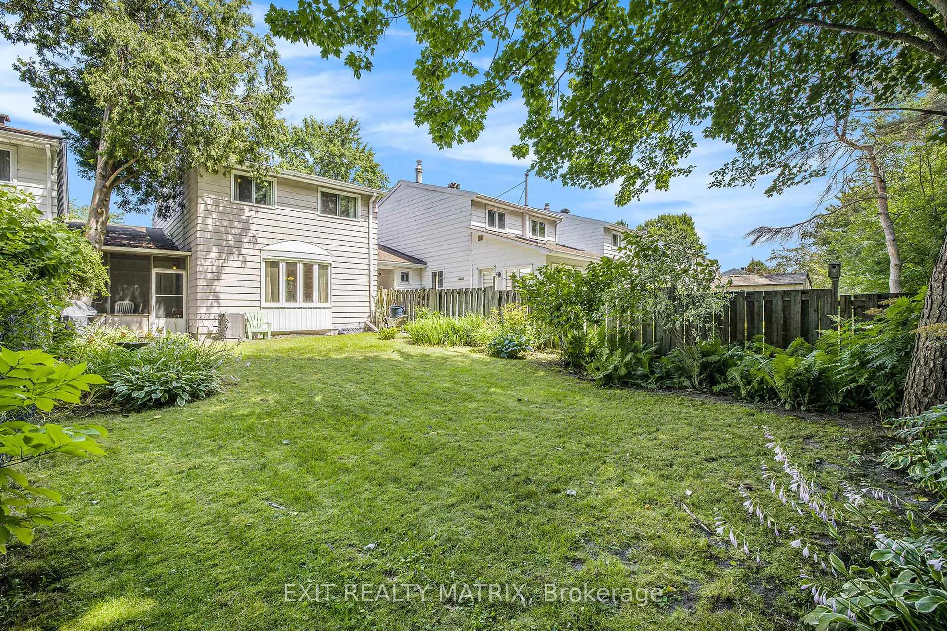 Photo 38 of 30 Glen Park Drive, Ottawa, Blackburn Hamlet (South) — HOMEH