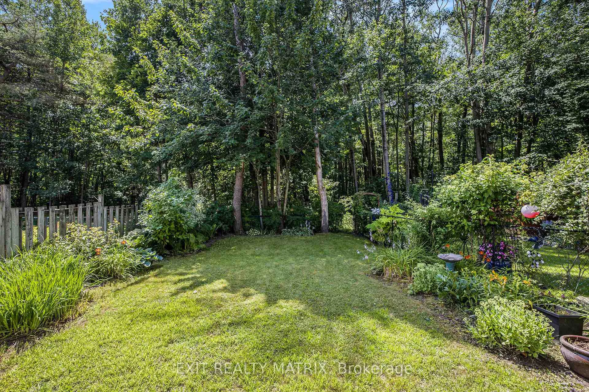 Photo 39 of 30 Glen Park Drive, Ottawa, Blackburn Hamlet (South) — HOMEH