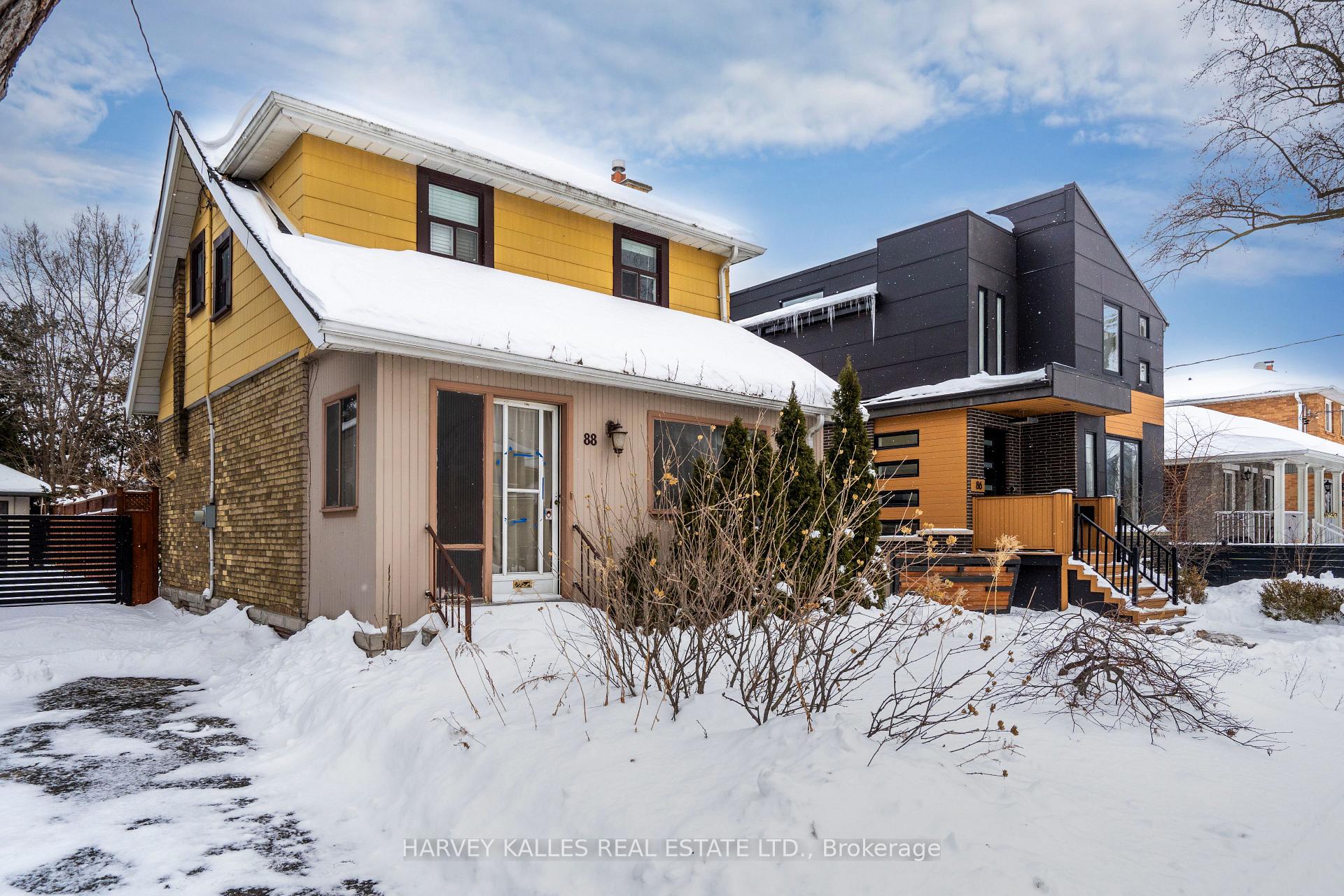Front of 88 Waniska Avenue