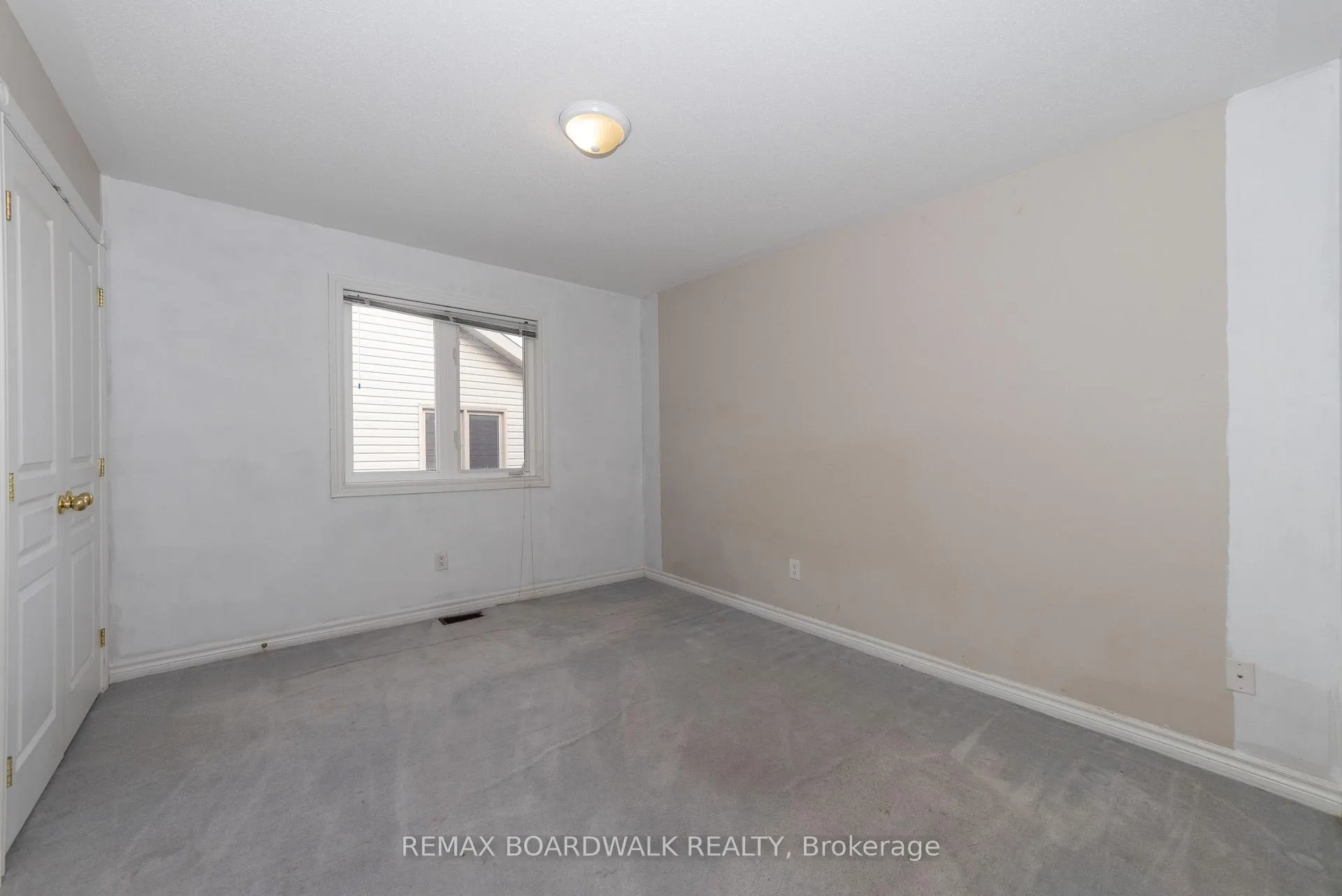 Photo 30 of 5090 North Bluff Drive, Ottawa, Riverside South/Gloucester Glen — HOMEH