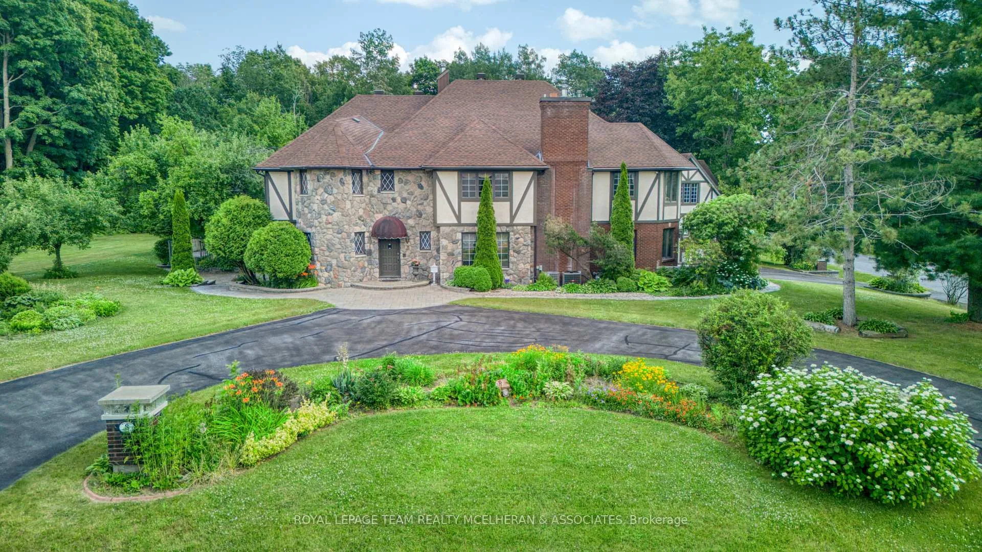 Photo 1 of 8 Woodsia Avenue, Ottawa, Cedar Hill/Orchard Estates — HOMEH
