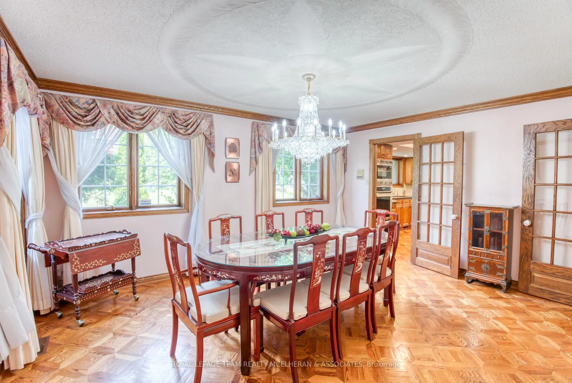Photo 10 of 8 Woodsia Avenue, Ottawa, Cedar Hill/Orchard Estates — HOMEH
