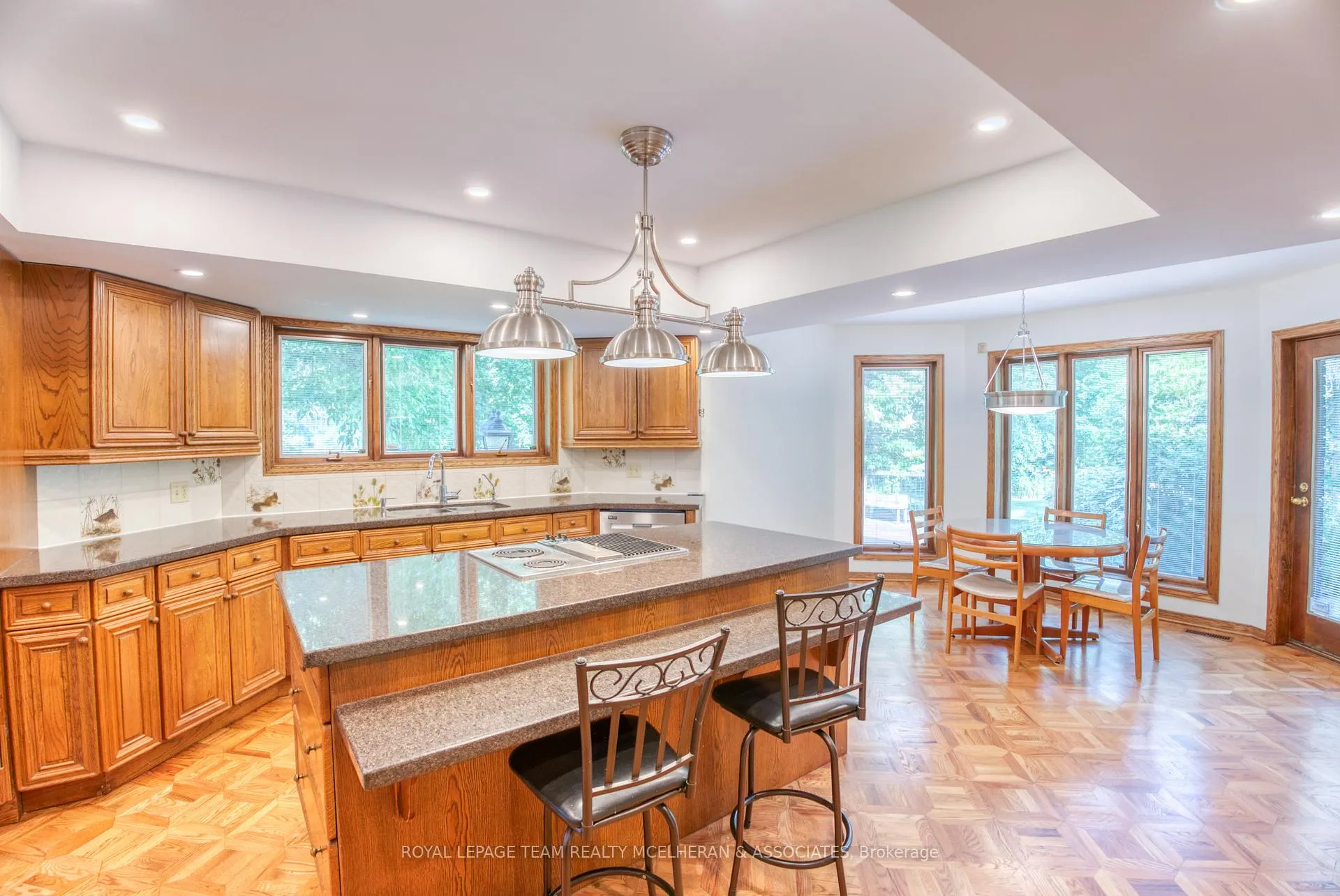 Photo 18 of 8 Woodsia Avenue, Ottawa, Cedar Hill/Orchard Estates — HOMEH