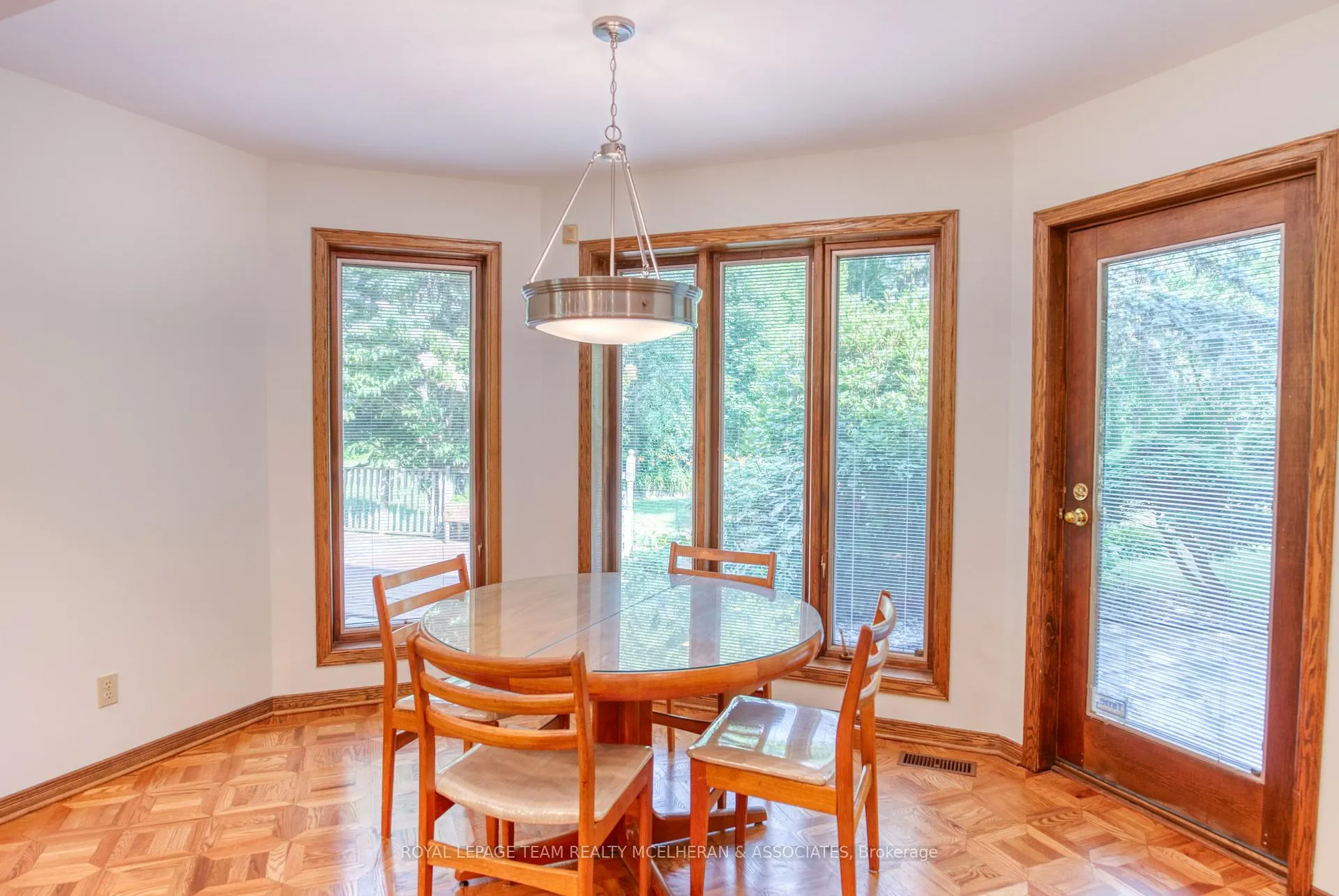 Photo 21 of 8 Woodsia Avenue, Ottawa, Cedar Hill/Orchard Estates — HOMEH