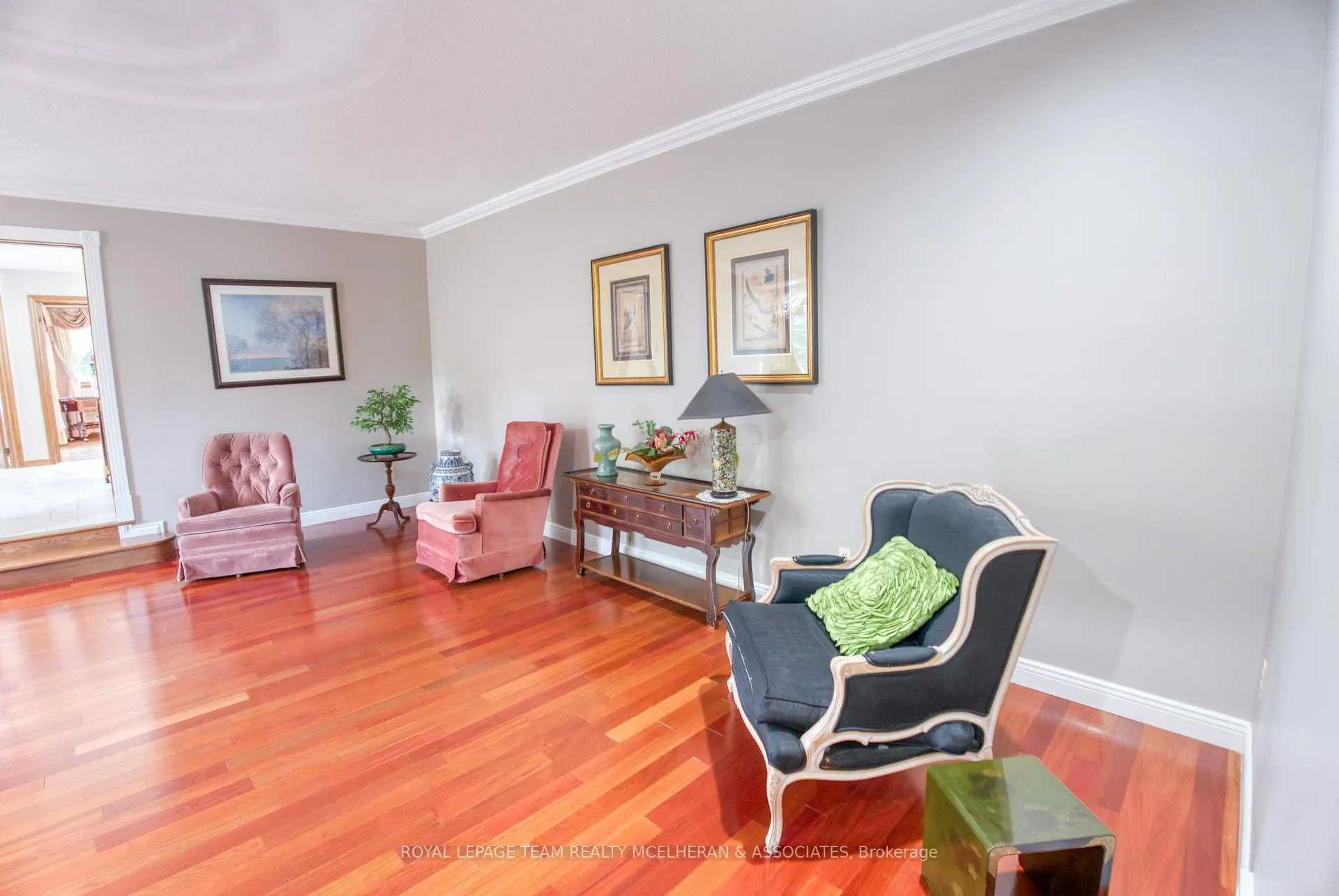 Photo 44 of 8 Woodsia Avenue, Ottawa, Cedar Hill/Orchard Estates — HOMEH
