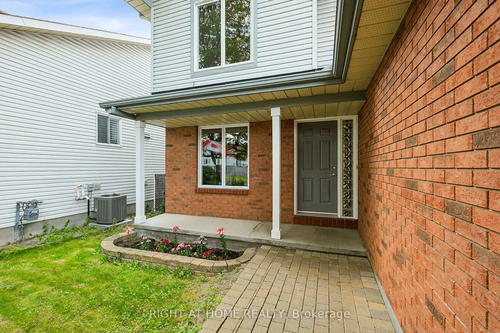 Photo 11 of 5119 Lerner Way, Ottawa, Beacon Hill South — HOMEH