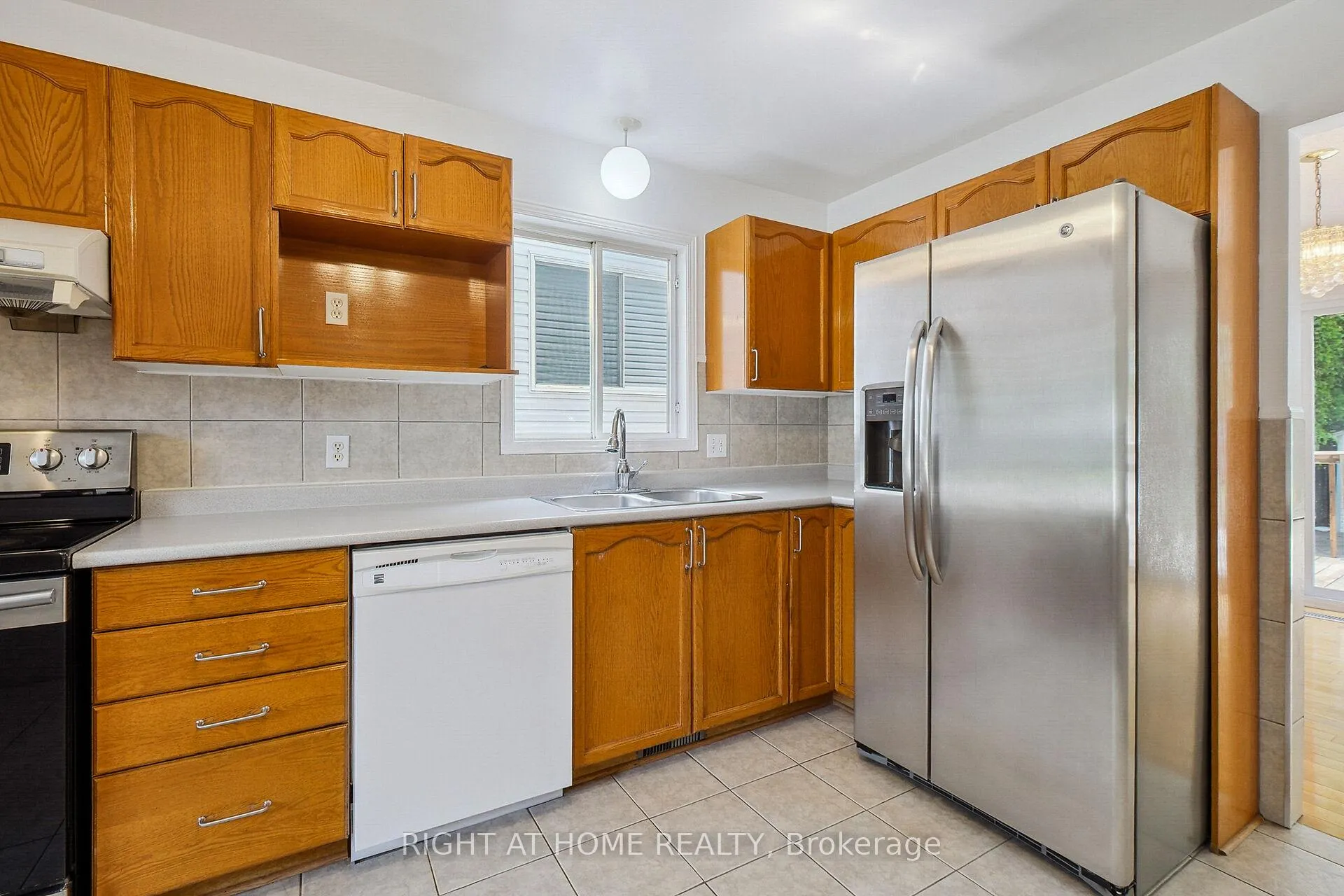 Photo 63 of 5119 Lerner Way, Ottawa, Beacon Hill South — HOMEH