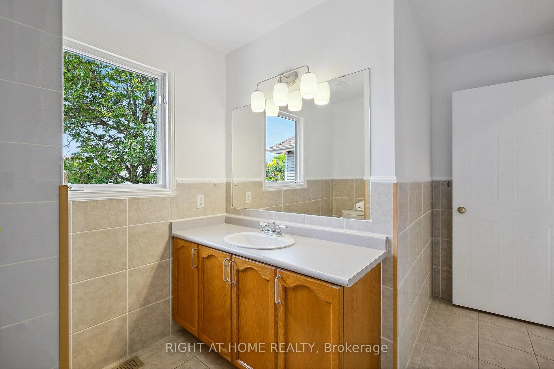 Photo 147 of 5119 Lerner Way, Ottawa, Beacon Hill South — HOMEH