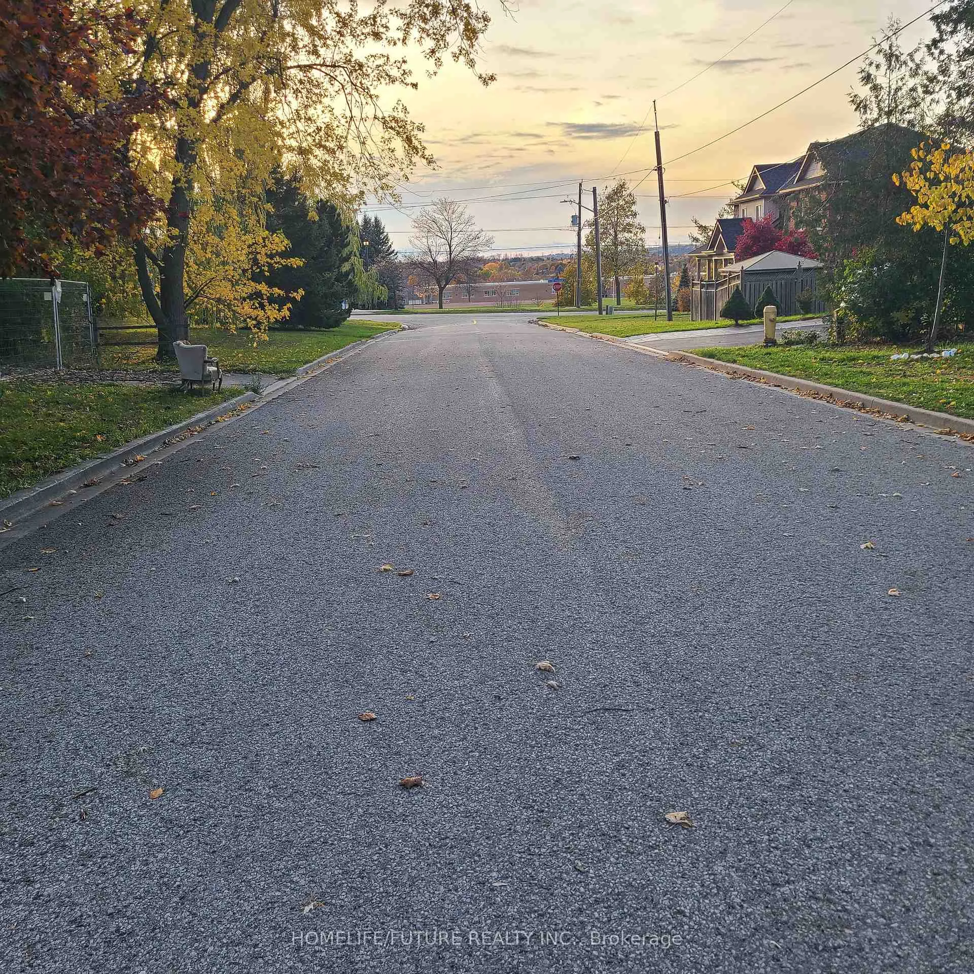 Photo 6 of 3 View Street, Ajax, Central — HOMEH