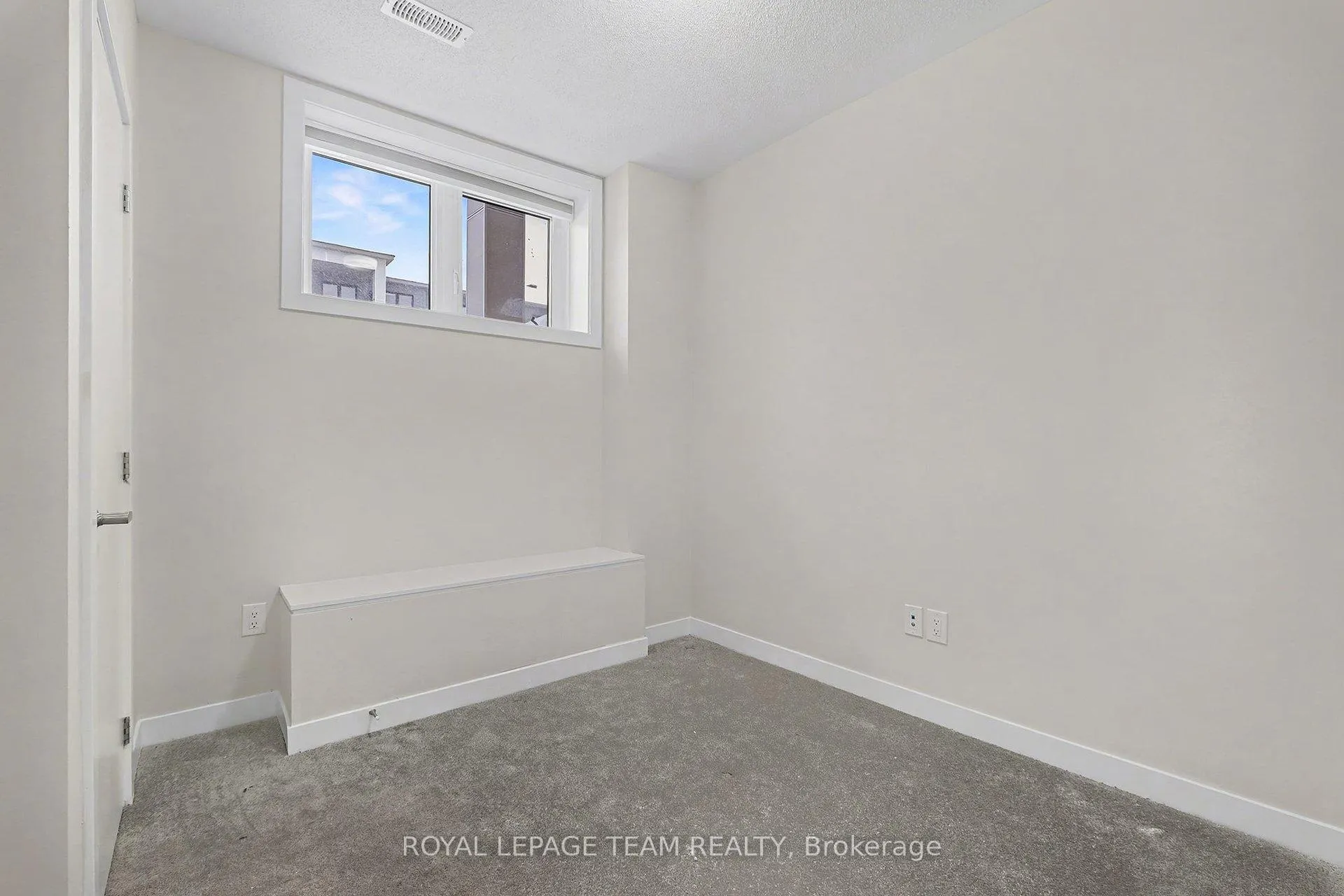 Photo 11 of 334 Catsfoot Walk, Ottawa, Barrhaven - Half Moon Bay — HOMEH
