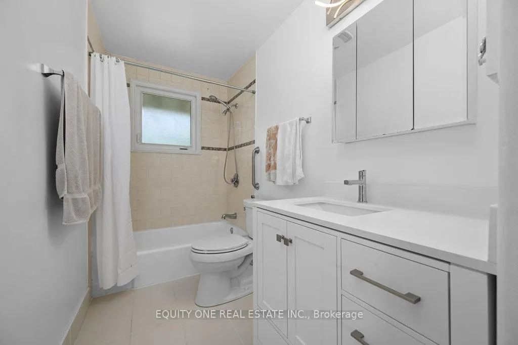 Photo 15 of 1041 Wiseman Crescent, Ottawa, Riverside Park — HOMEH