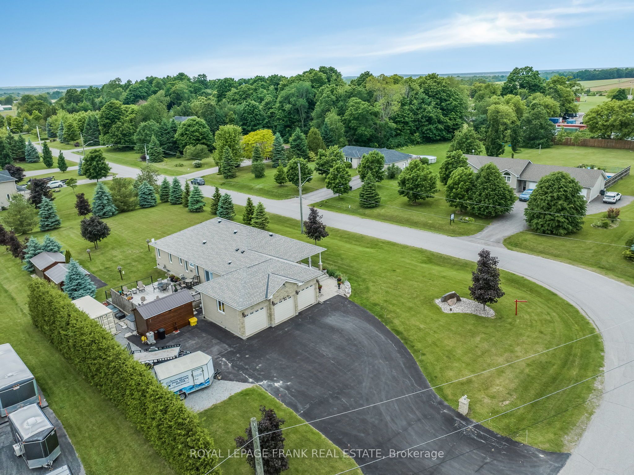 Photo 43 of 64 Suggitt Drive, Scugog, Rural Scugog — HOMEH