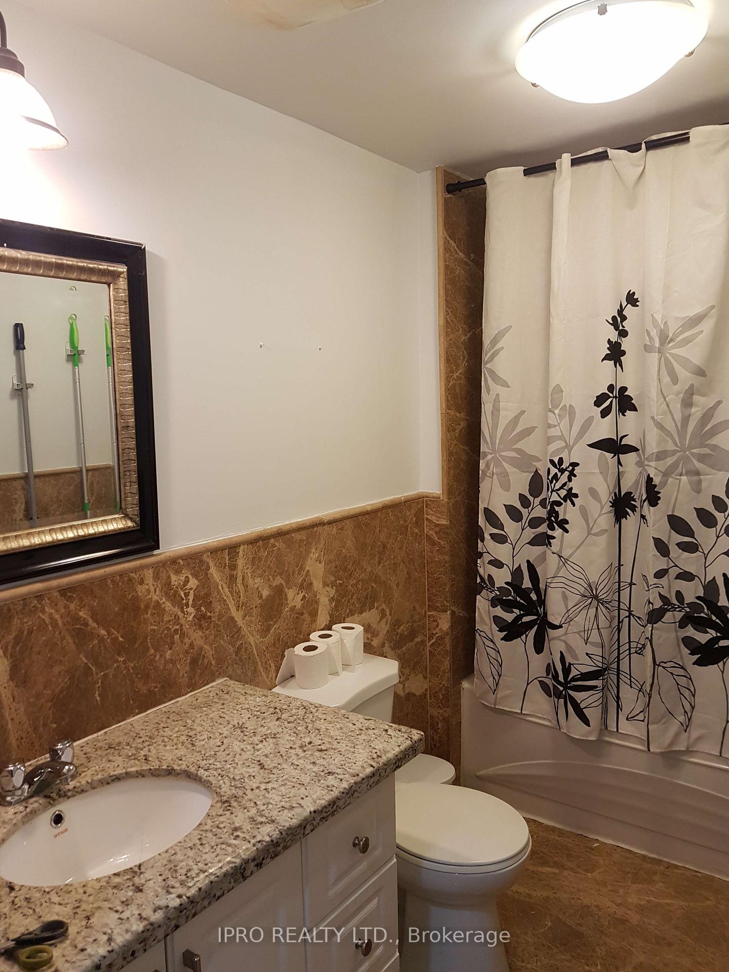 Photo 5 of Unit 302, 1118 College Street, Toronto, Dufferin Grove — HOMEH