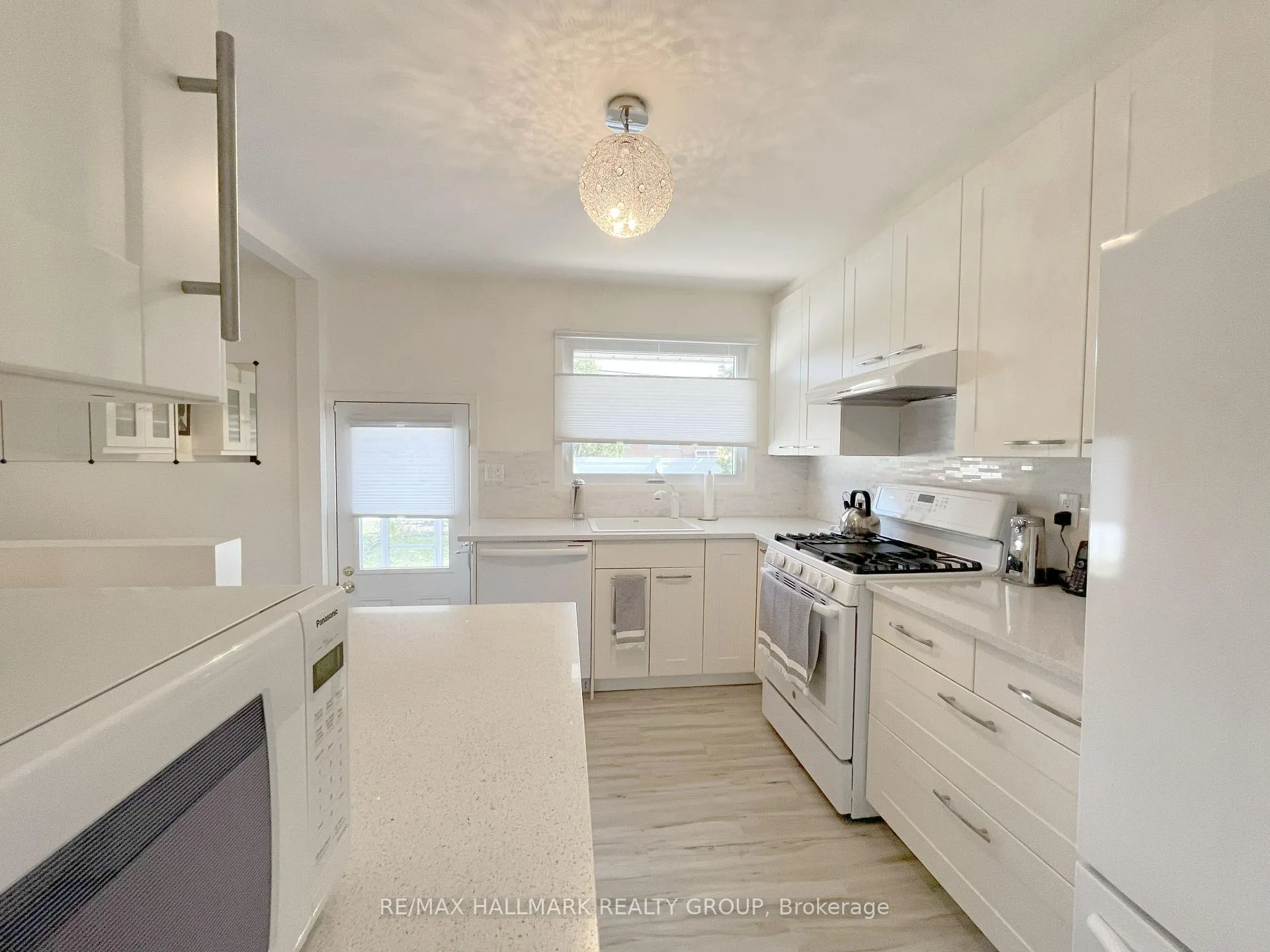 Photo 46 of 22 Harwick Crescent, Ottawa, Lynwood Village — HOMEH
