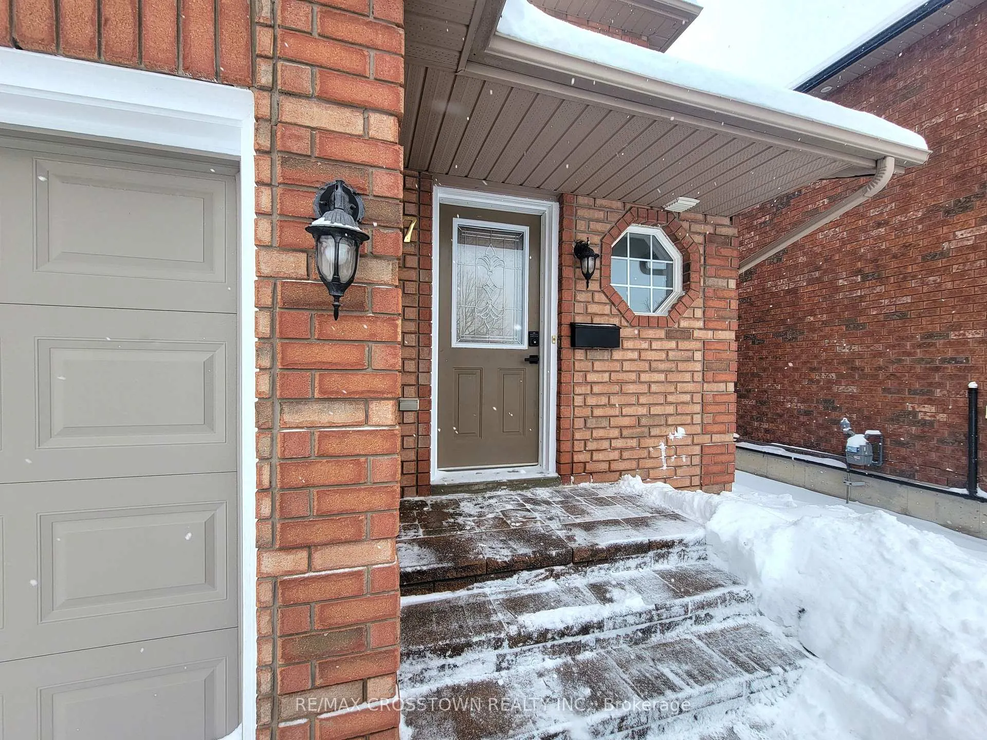 Photo 14 of 7 Addison Trail, Barrie, Georgian Drive — HOMEH