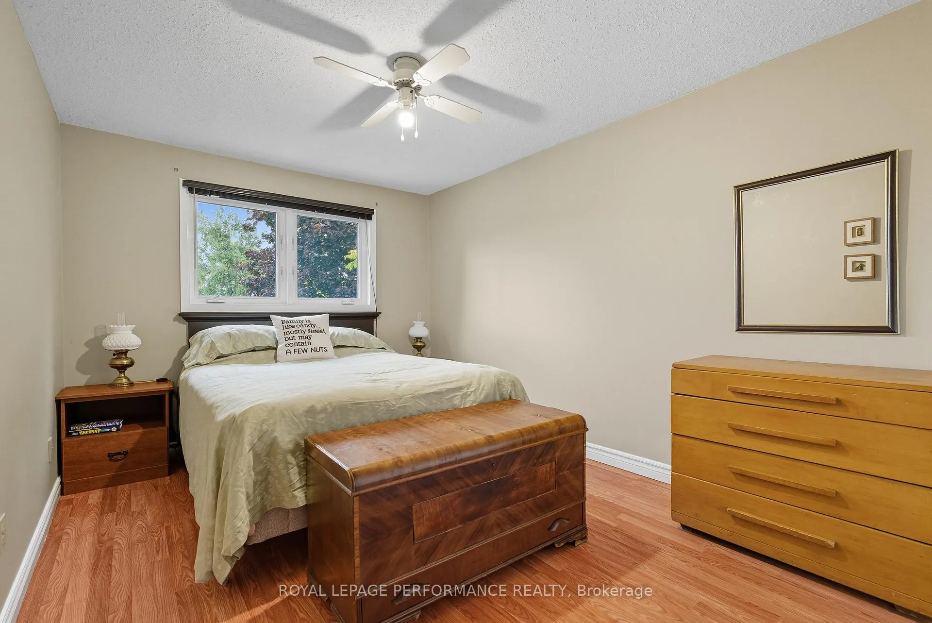 Photo 25 of 2463 Orient Park Drive, Ottawa, Blackburn Hamlet (South) — HOMEH