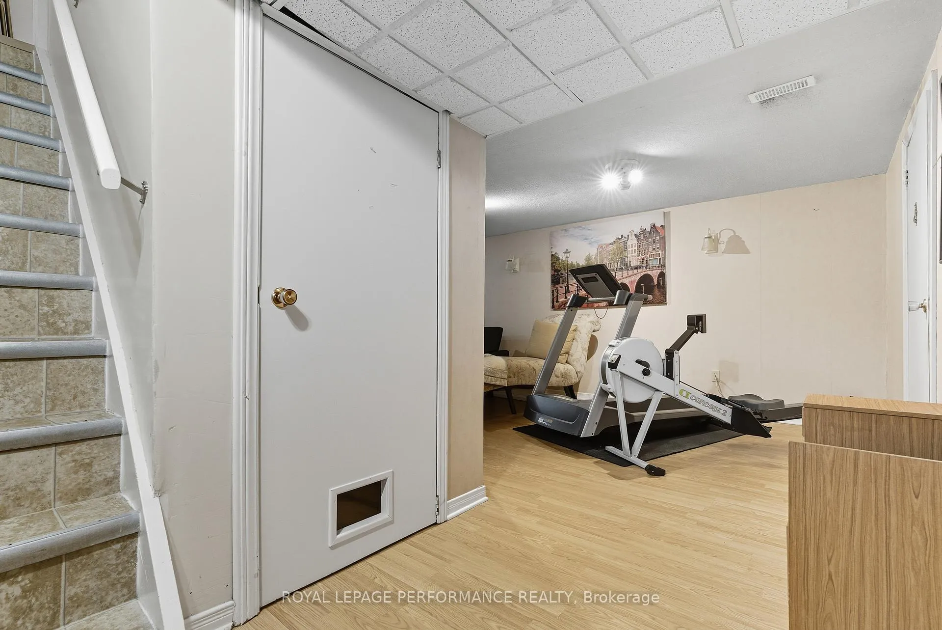 Photo 28 of 2463 Orient Park Drive, Ottawa, Blackburn Hamlet (South) — HOMEH