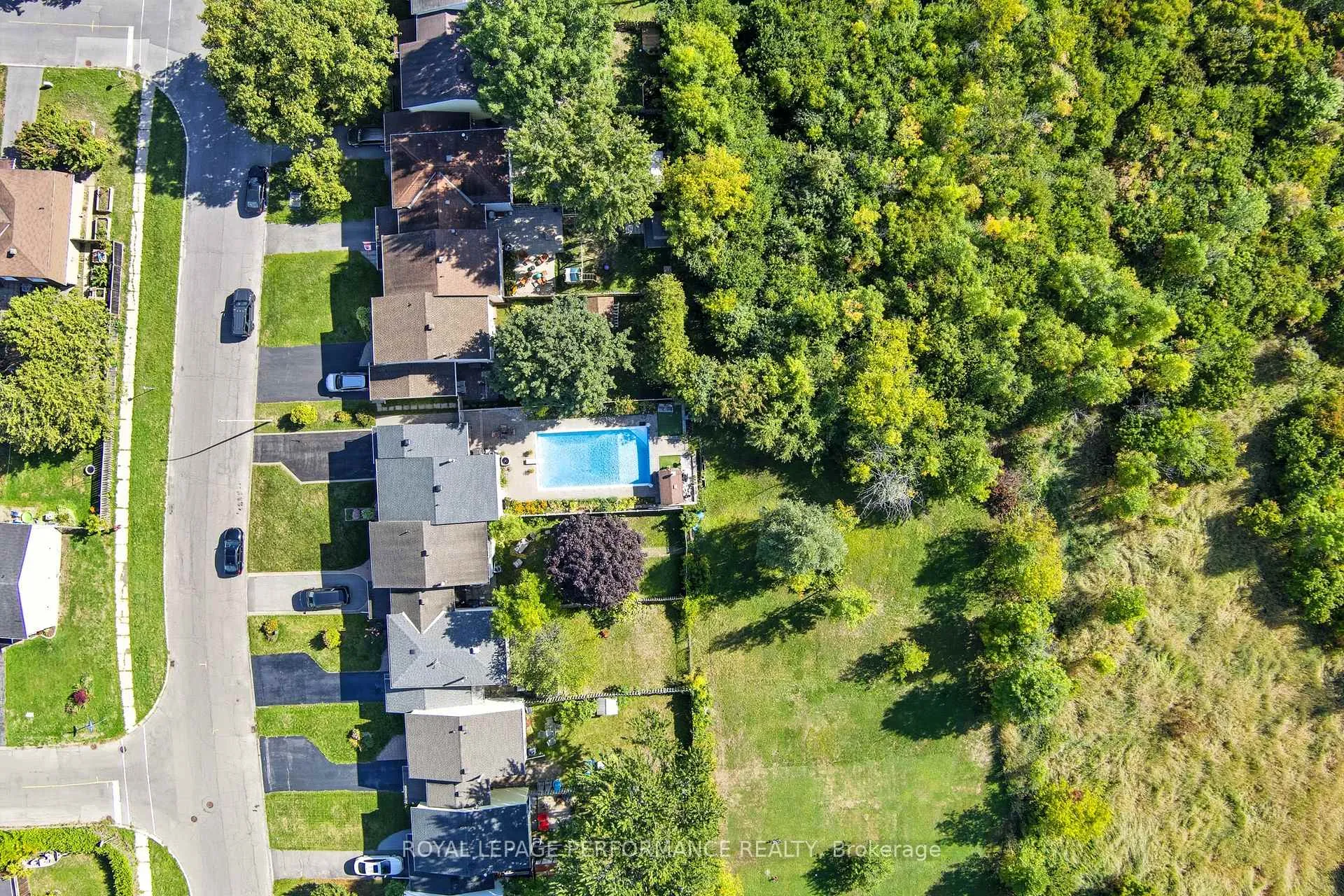 Photo 39 of 2463 Orient Park Drive, Ottawa, Blackburn Hamlet (South) — HOMEH