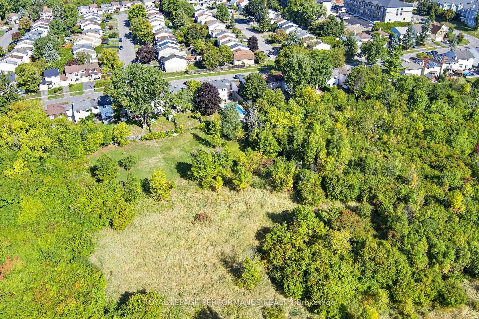Photo 41 of 2463 Orient Park Drive, Ottawa, Blackburn Hamlet (South) — HOMEH