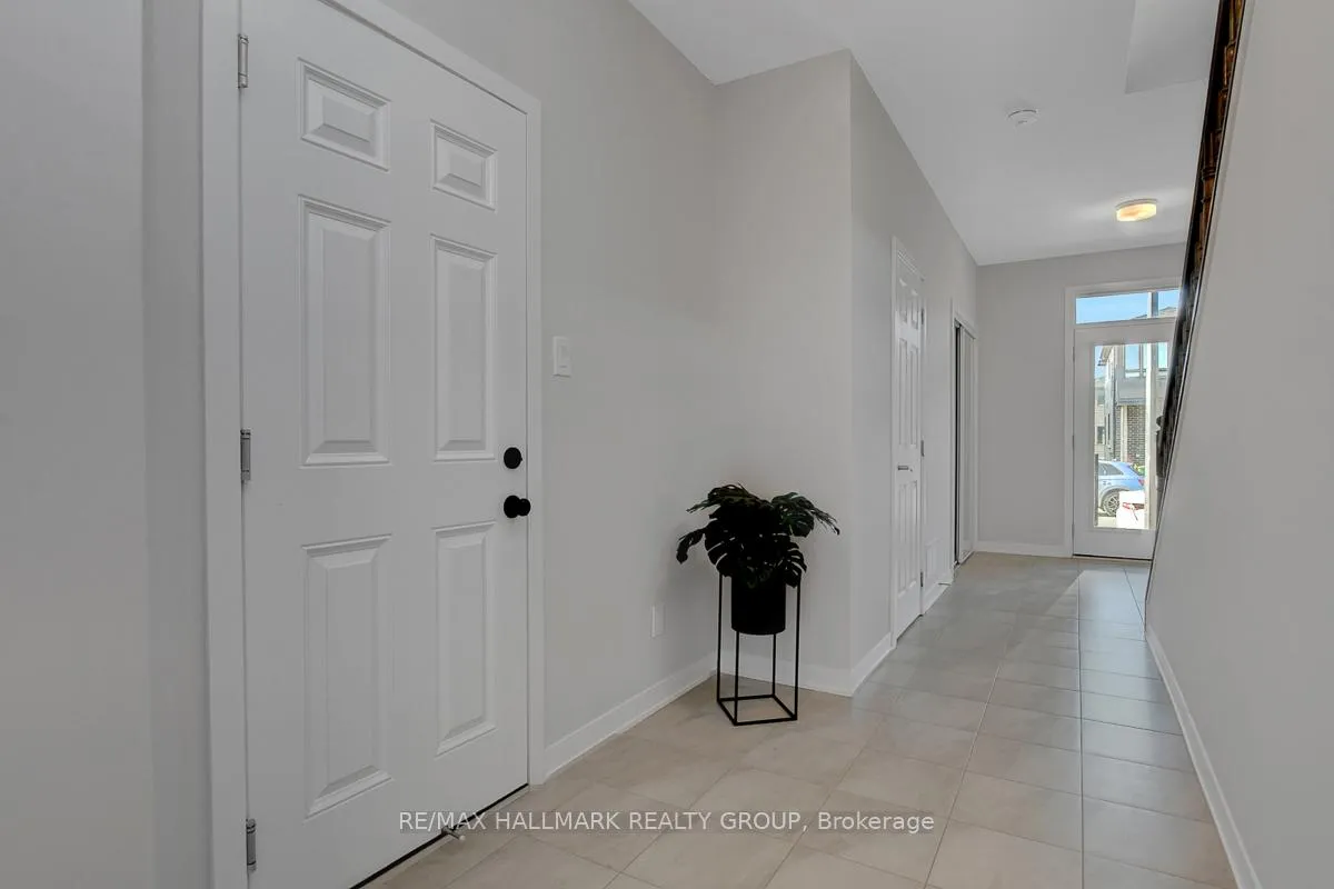 Photo 9 of 610 Fenwick Way, Ottawa, Barrhaven - Stonebridge — HOMEH