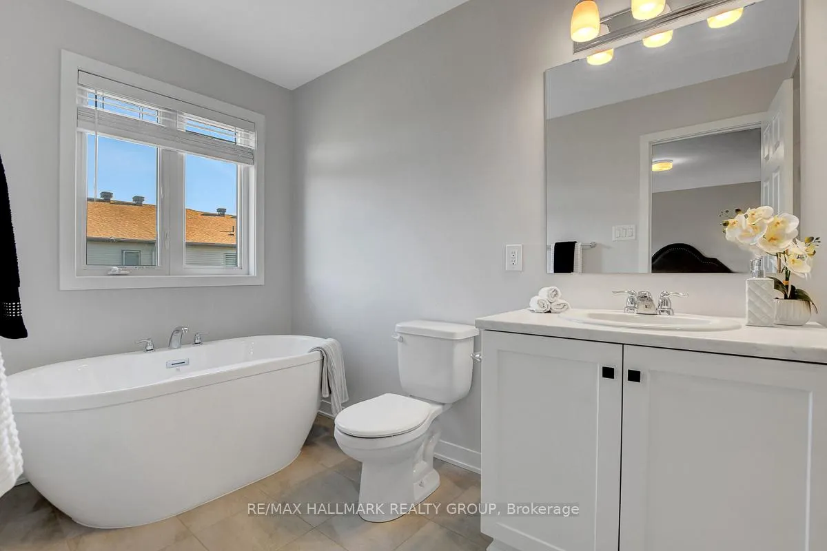 Photo 36 of 610 Fenwick Way, Ottawa, Barrhaven - Stonebridge — HOMEH