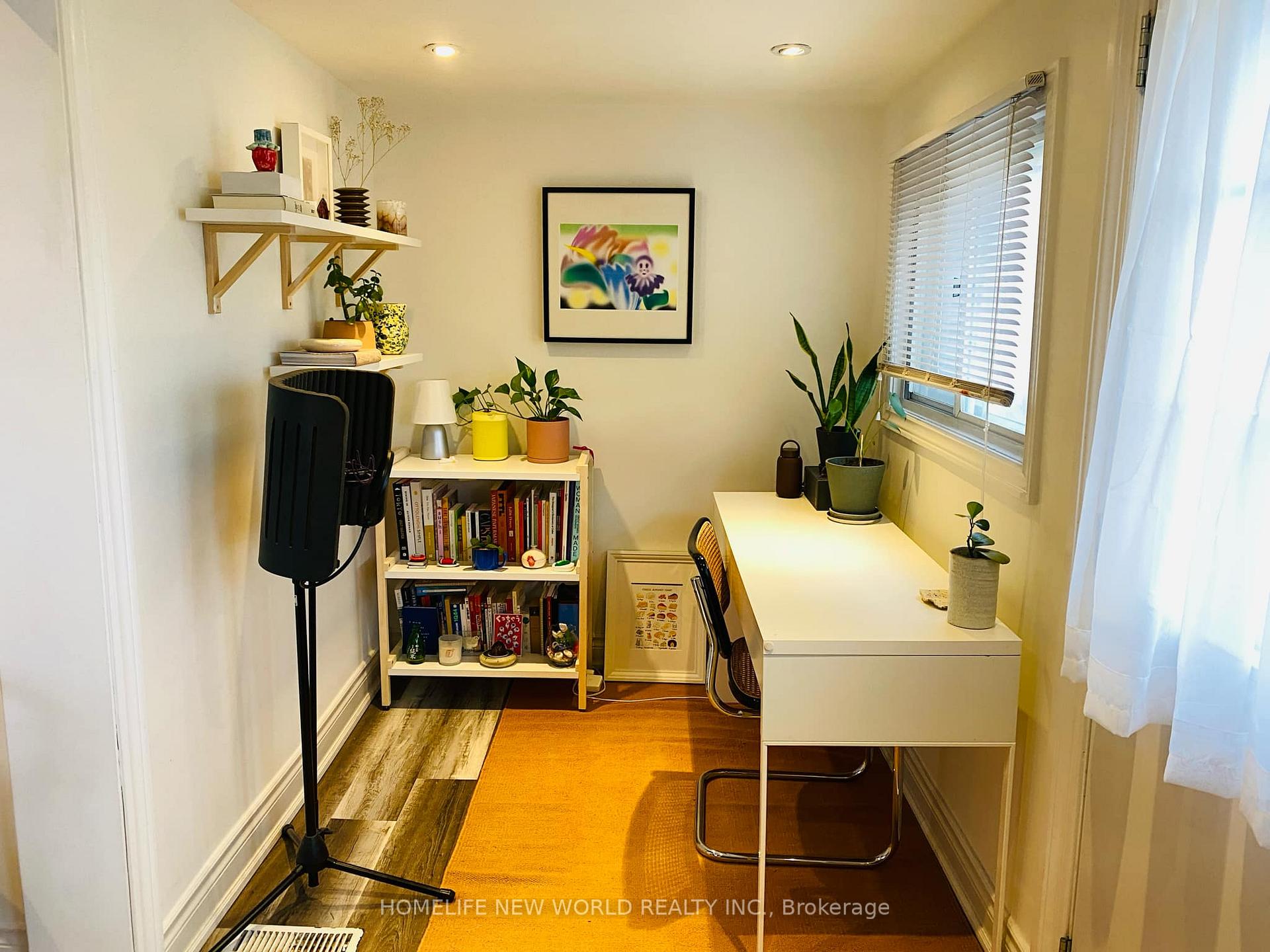 Photo 4 of Unit 1, 199 Bellwoods Avenue, Toronto, Trinity-Bellwoods — HOMEH