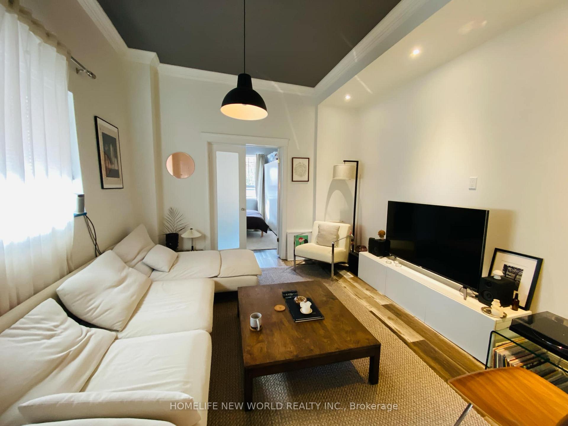 Photo 11 of Unit 1, 199 Bellwoods Avenue, Toronto, Trinity-Bellwoods — HOMEH