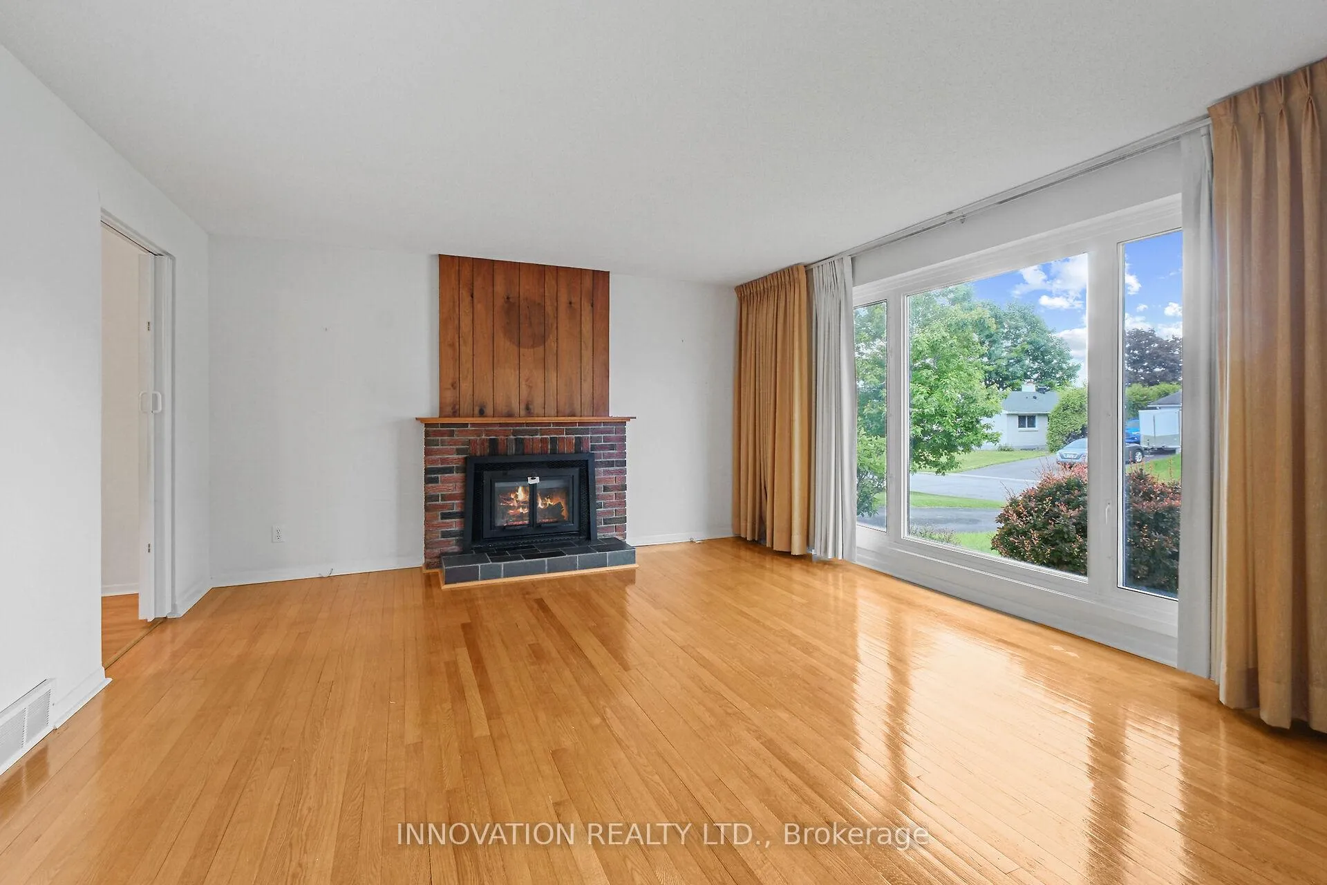 Photo 29 of 1871 Greenacre Crescent, Ottawa, Beacon Hill South — HOMEH
