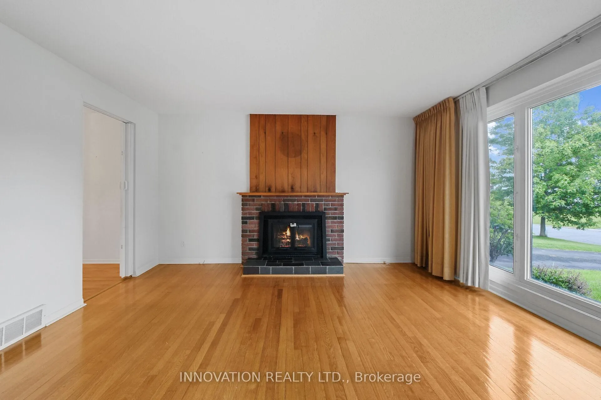 Photo 35 of 1871 Greenacre Crescent, Ottawa, Beacon Hill South — HOMEH