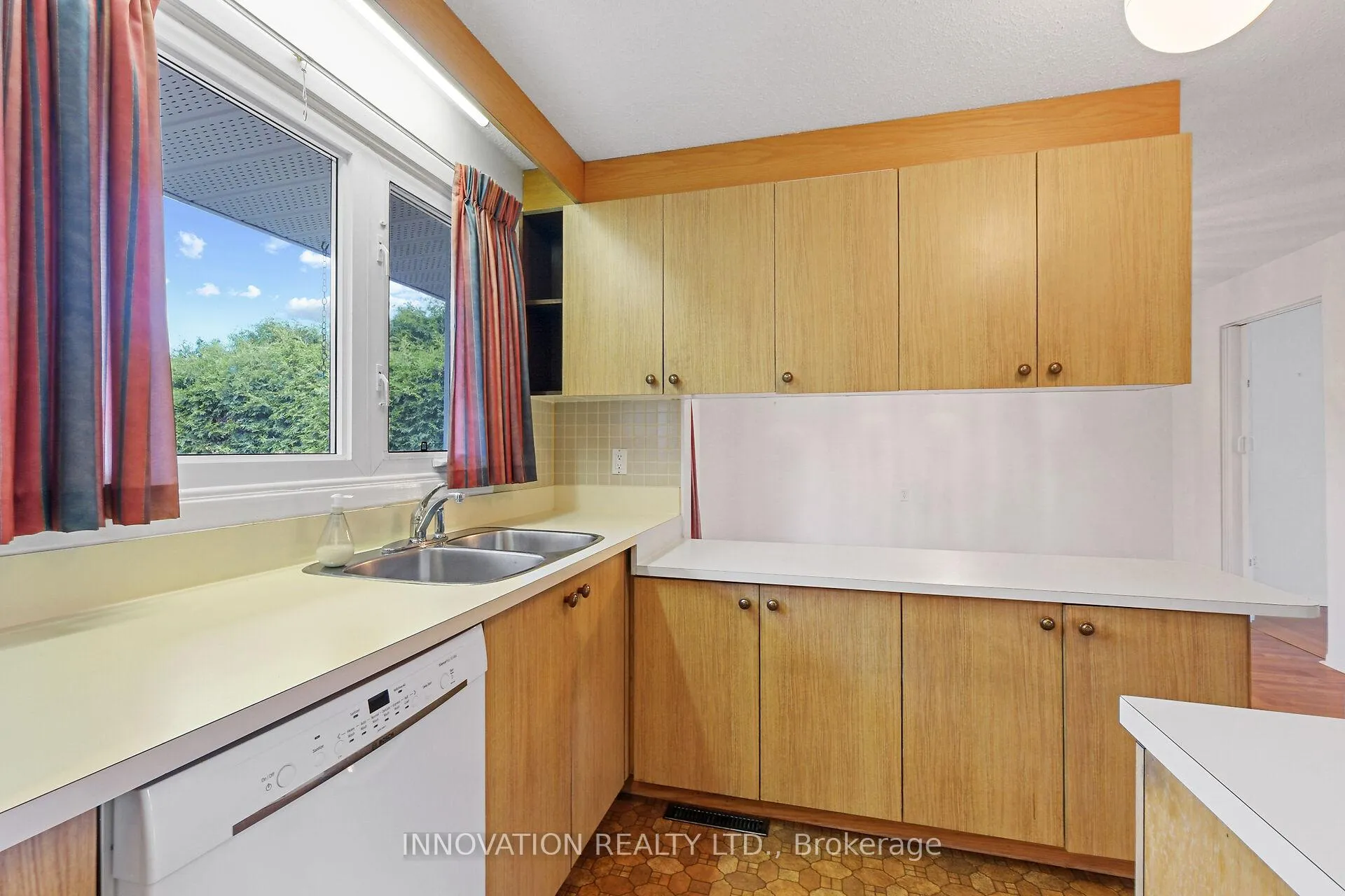 Photo 80 of 1871 Greenacre Crescent, Ottawa, Beacon Hill South — HOMEH