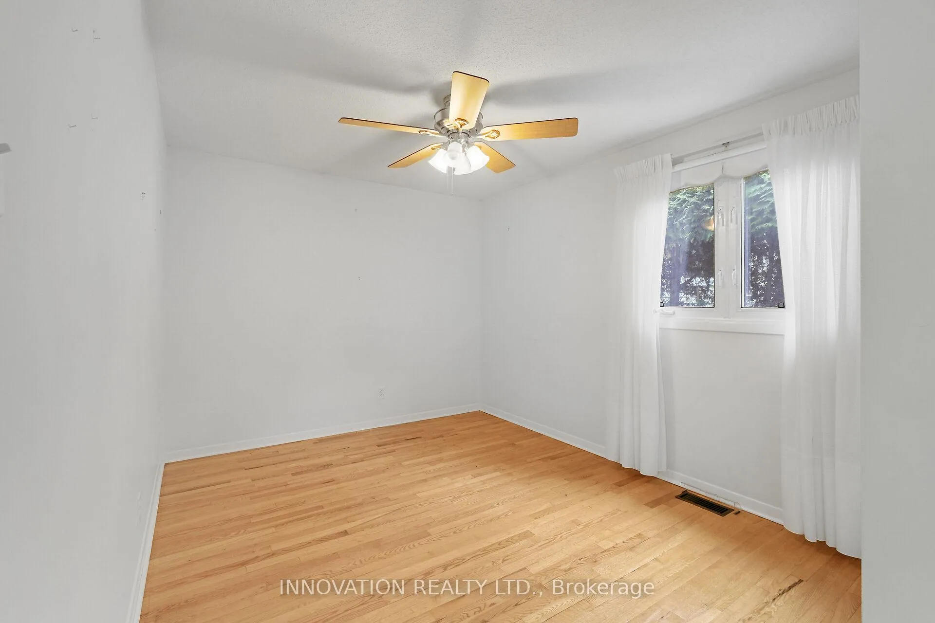 Photo 112 of 1871 Greenacre Crescent, Ottawa, Beacon Hill South — HOMEH