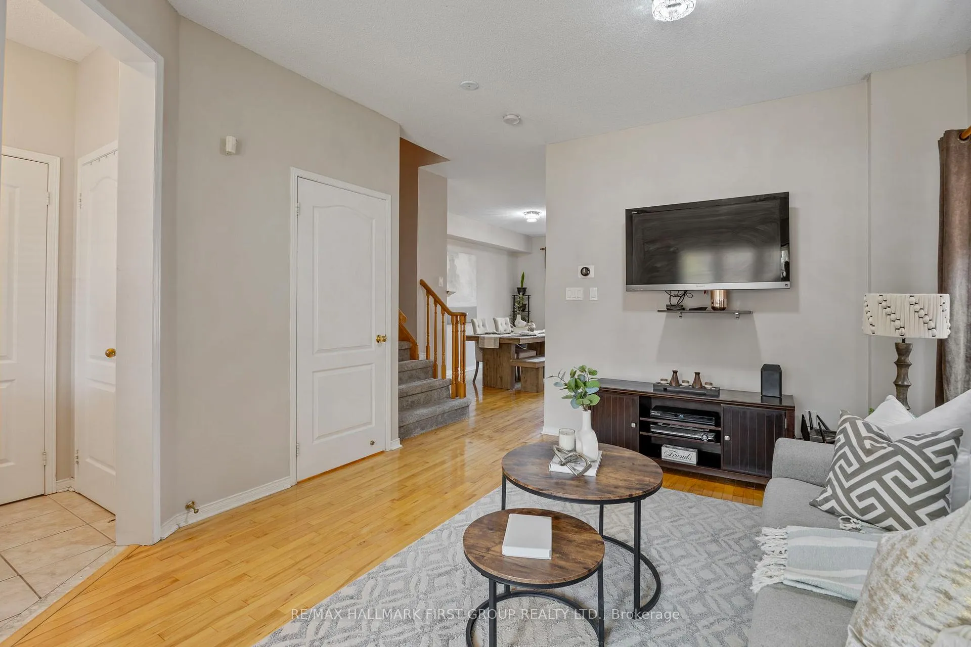 Photo 9 of 35 Salt Drive, Ajax, South East — HOMEH