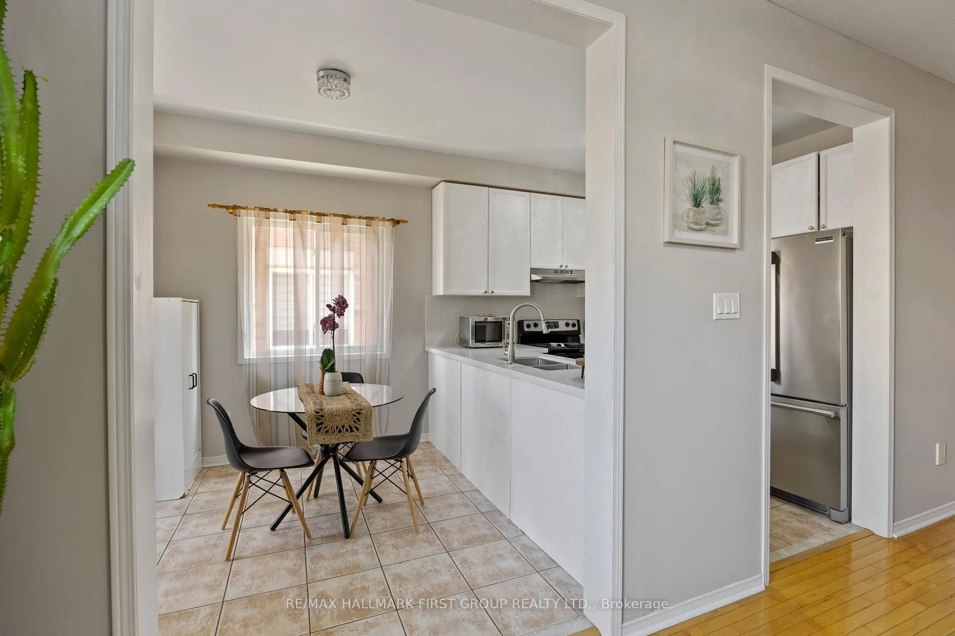 Photo 14 of 35 Salt Drive, Ajax, South East — HOMEH