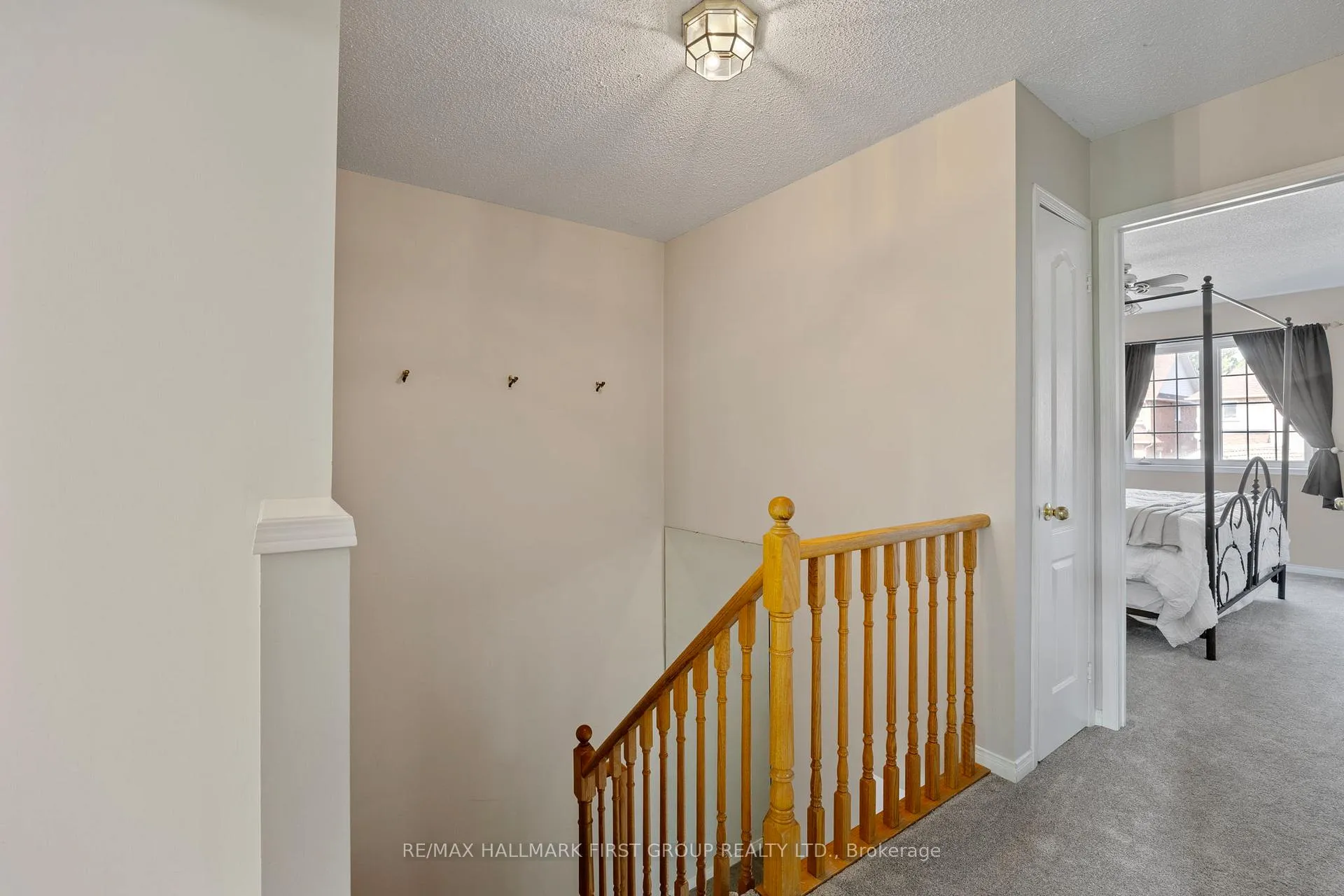 Photo 21 of 35 Salt Drive, Ajax, South East — HOMEH