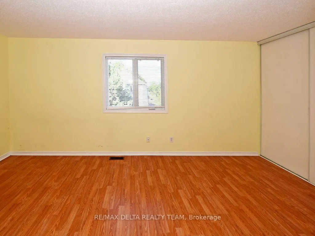 Photo 16 of 138 Montana Way, Ottawa, Barrhaven - Longfields — HOMEH