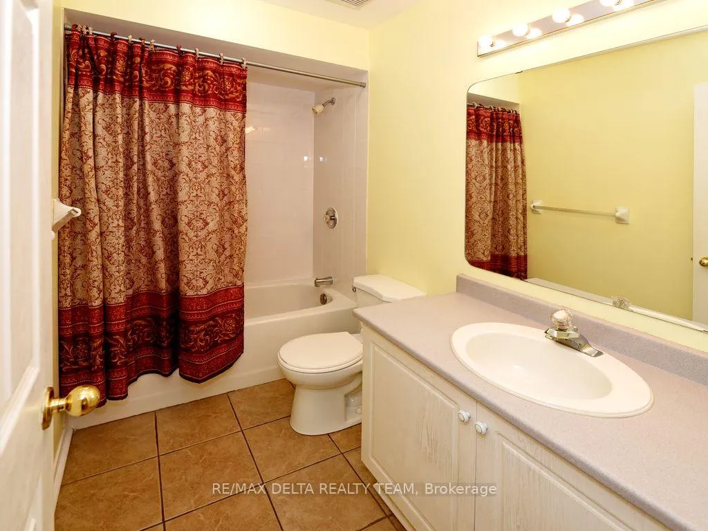 Photo 19 of 138 Montana Way, Ottawa, Barrhaven - Longfields — HOMEH