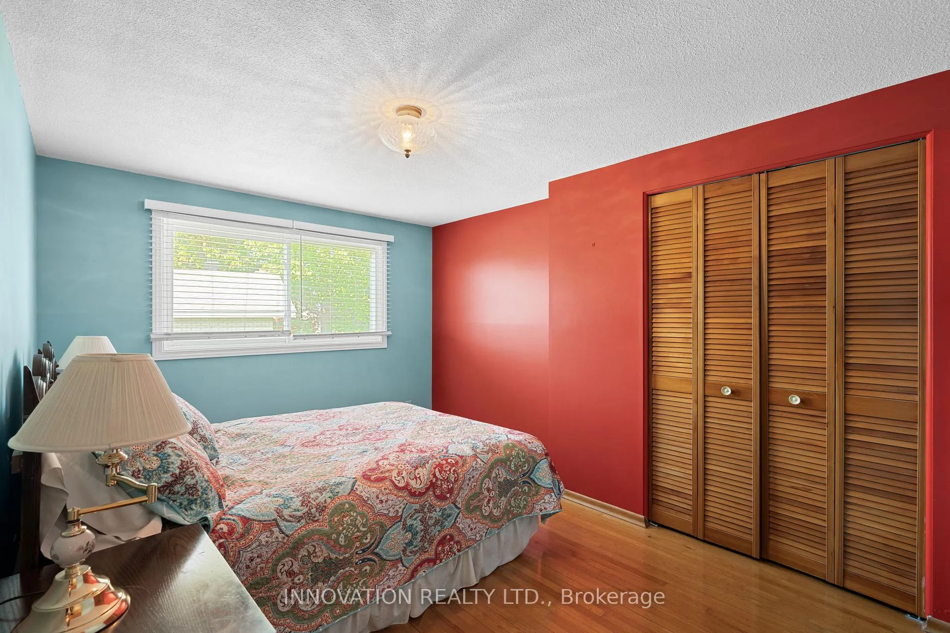 Photo 116 of 40 Hadley Circle, Ottawa, Bells Corners — HOMEH