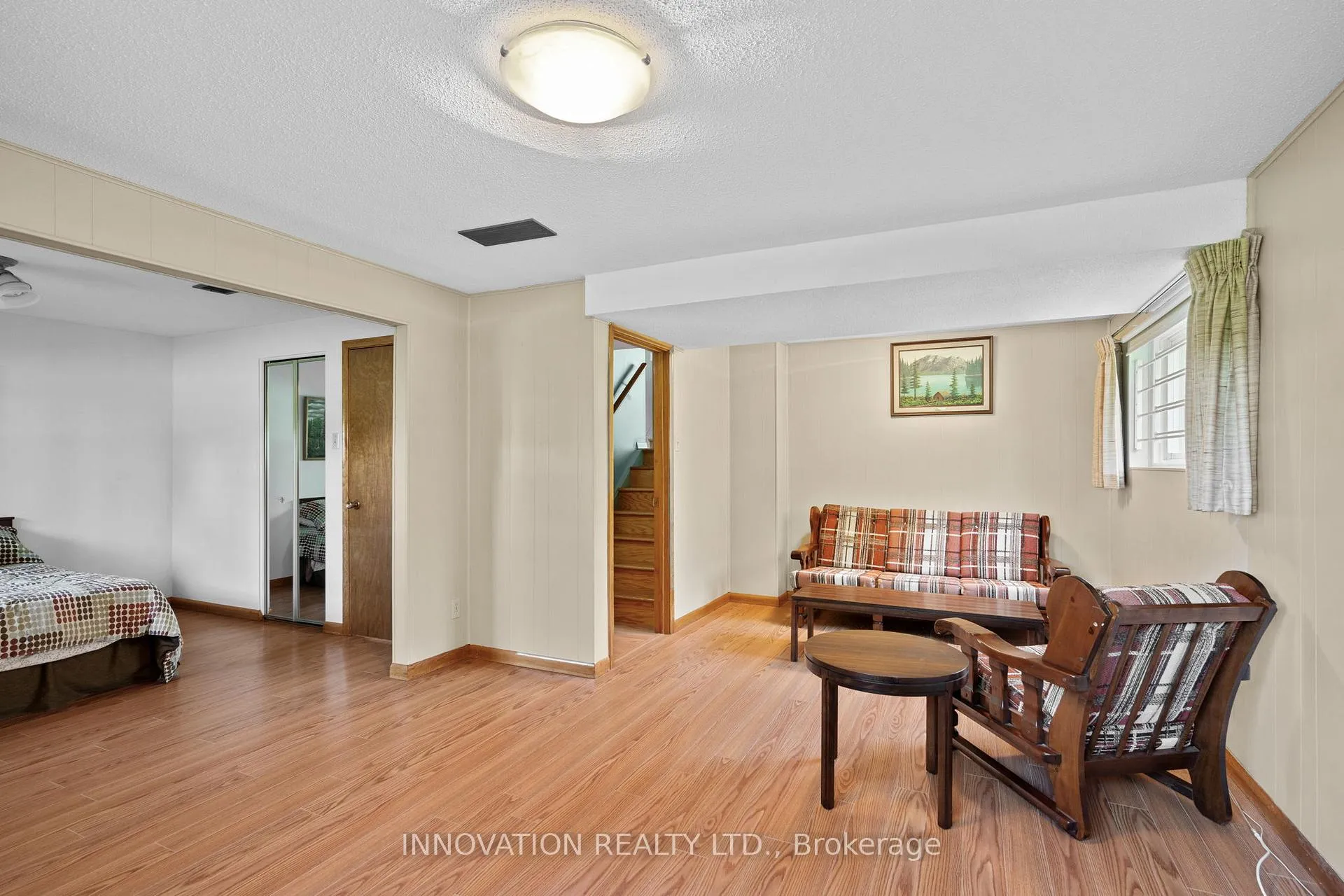 Photo 164 of 40 Hadley Circle, Ottawa, Bells Corners — HOMEH