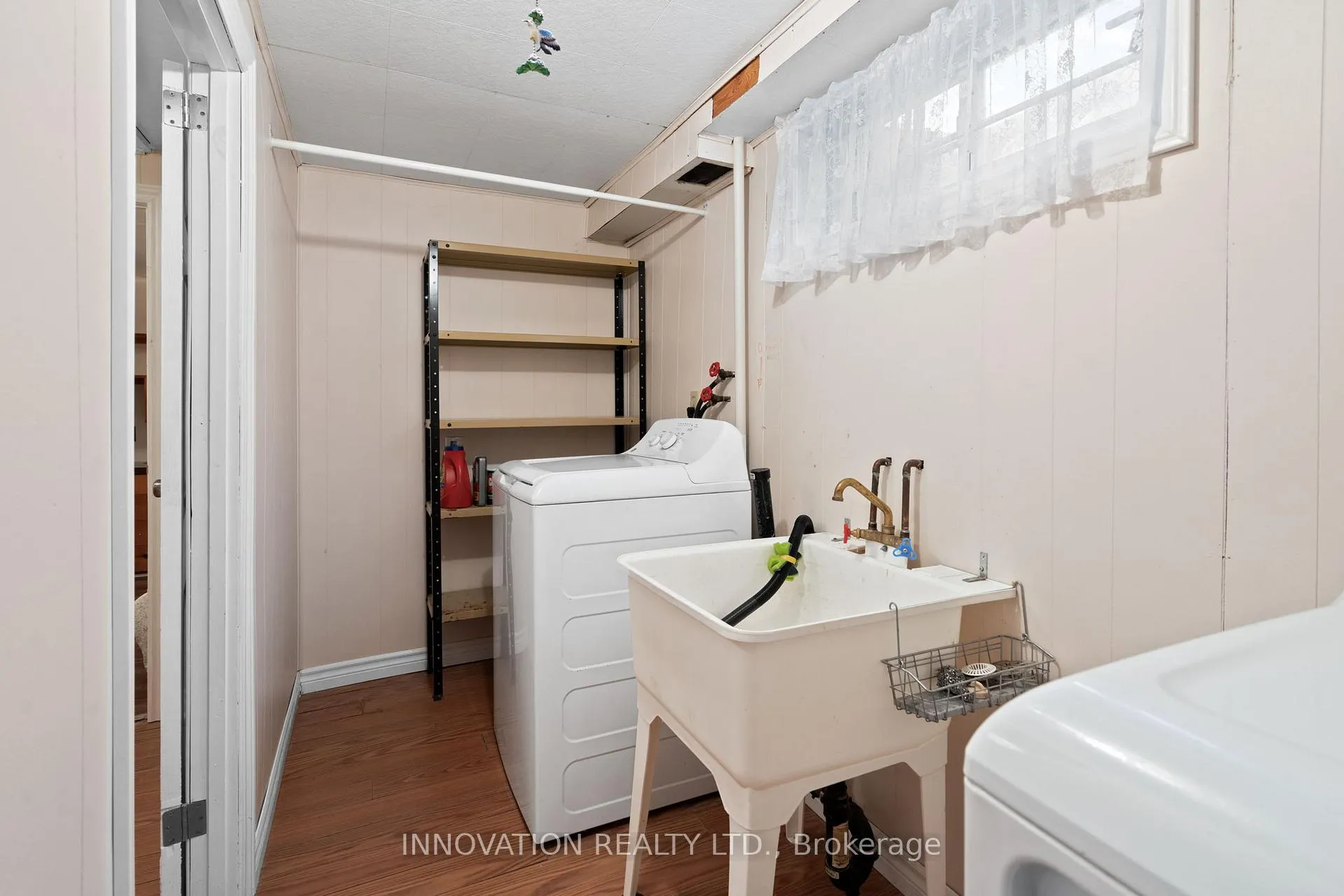 Photo 234 of 40 Hadley Circle, Ottawa, Bells Corners — HOMEH