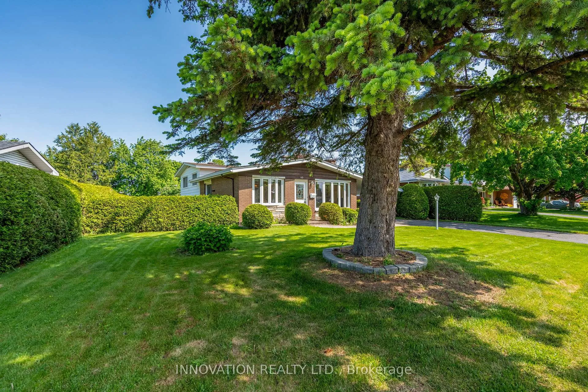 Photo 255 of 40 Hadley Circle, Ottawa, Bells Corners — HOMEH