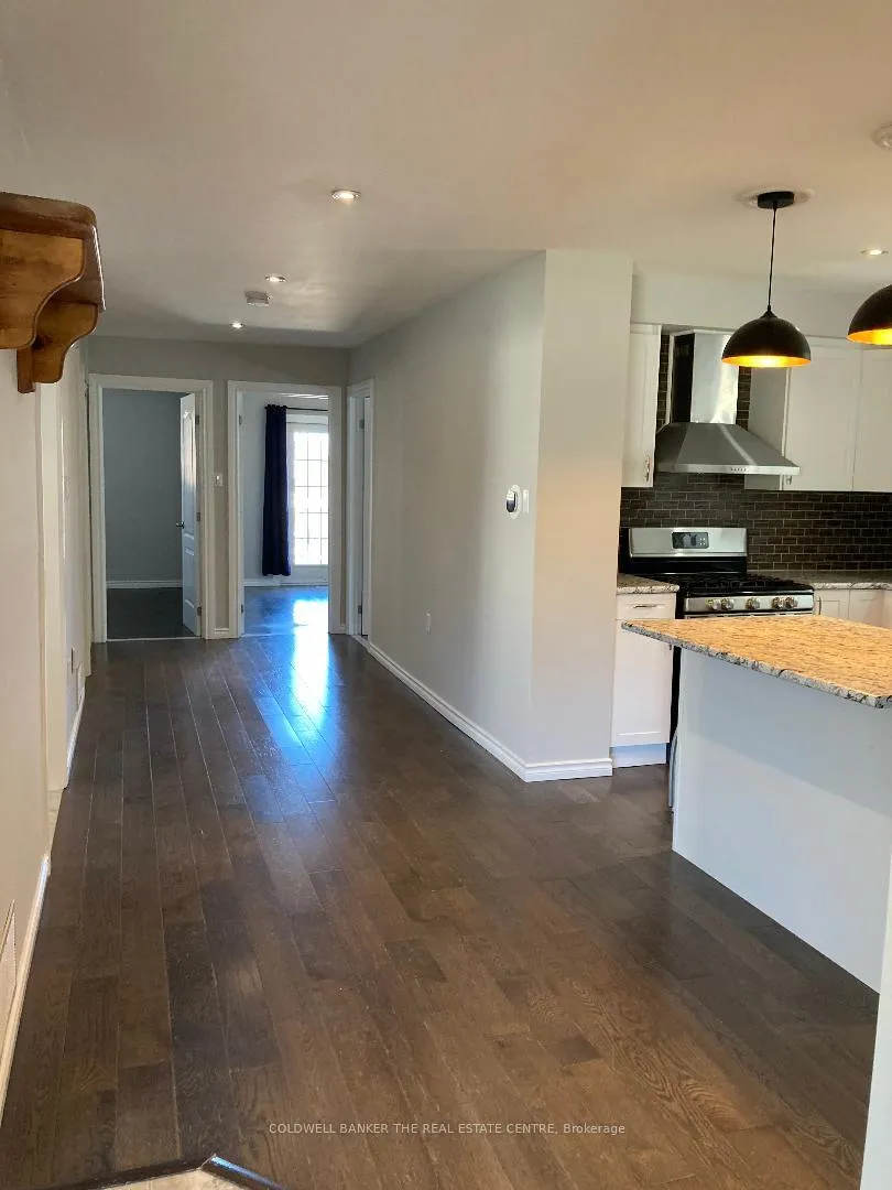 Photo 4 of Unit A, 355 Leacock Drive, Barrie, Letitia Heights — HOMEH