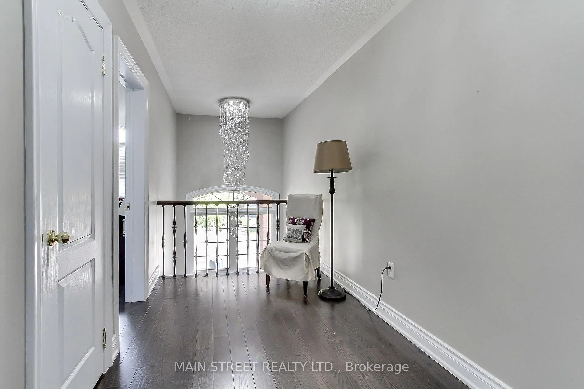 Photo 19 of 30 Conover Avenue, Aurora, Bayview Northeast — HOMEH