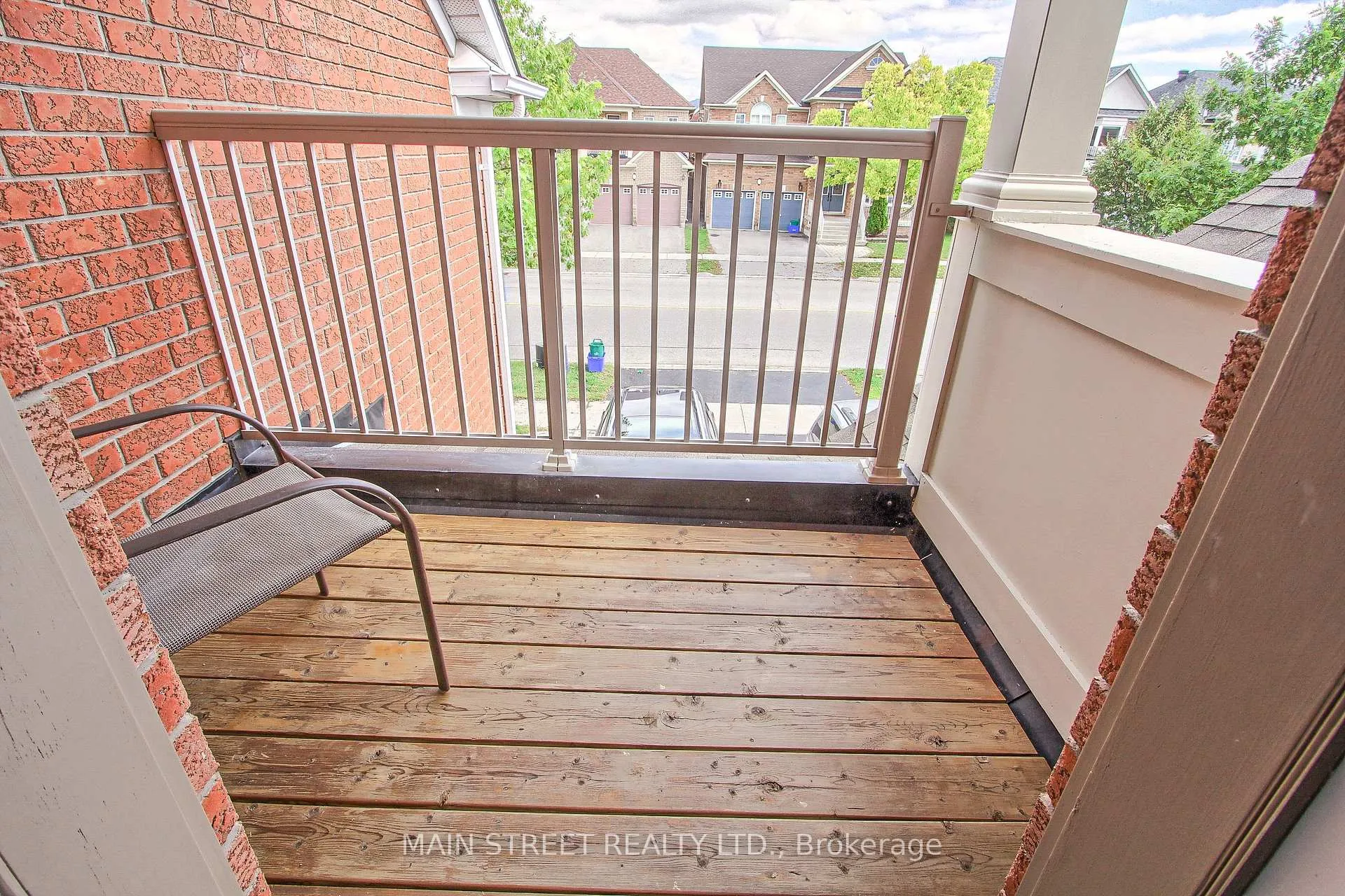 Photo 26 of 30 Conover Avenue, Aurora, Bayview Northeast — HOMEH