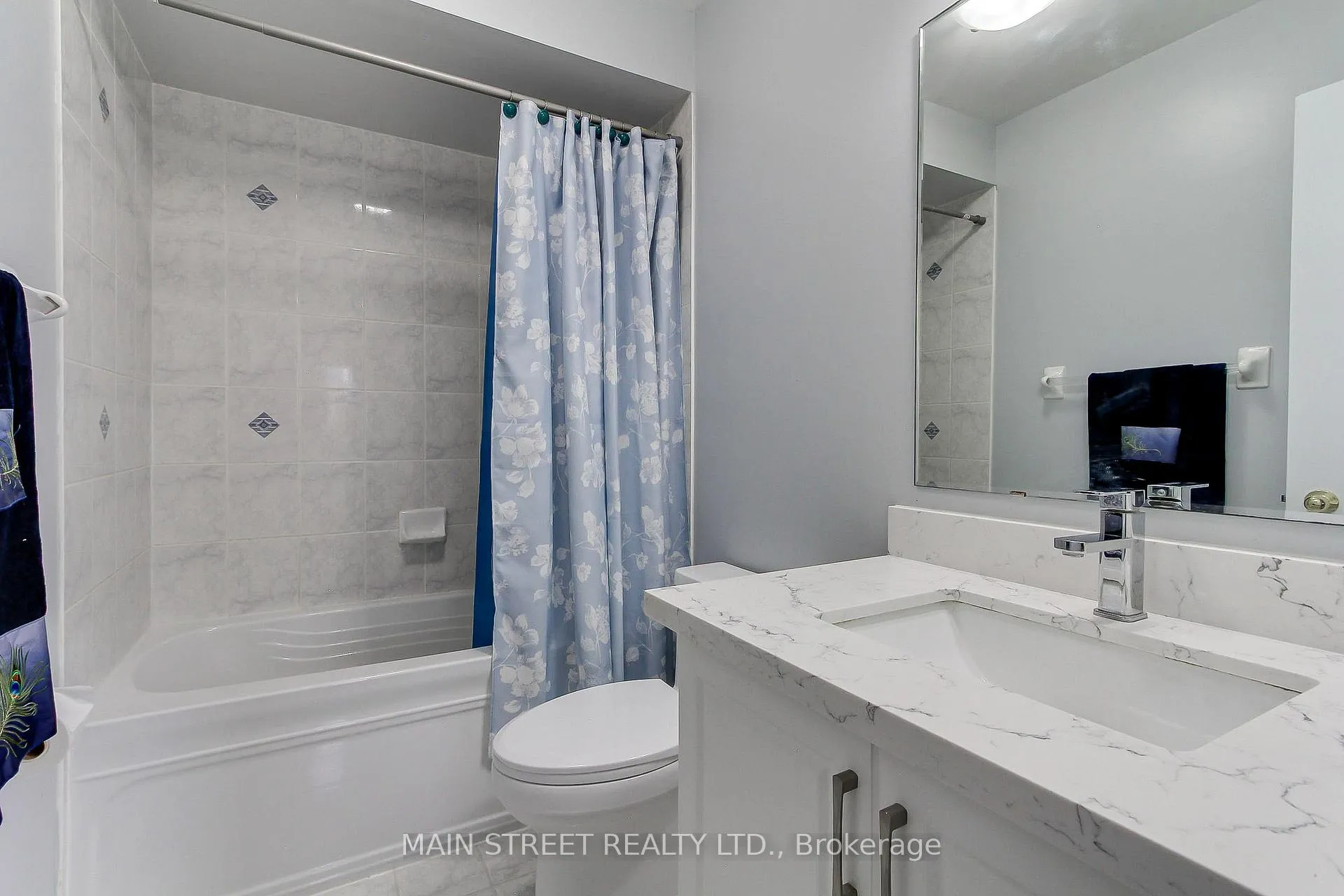 Photo 27 of 30 Conover Avenue, Aurora, Bayview Northeast — HOMEH