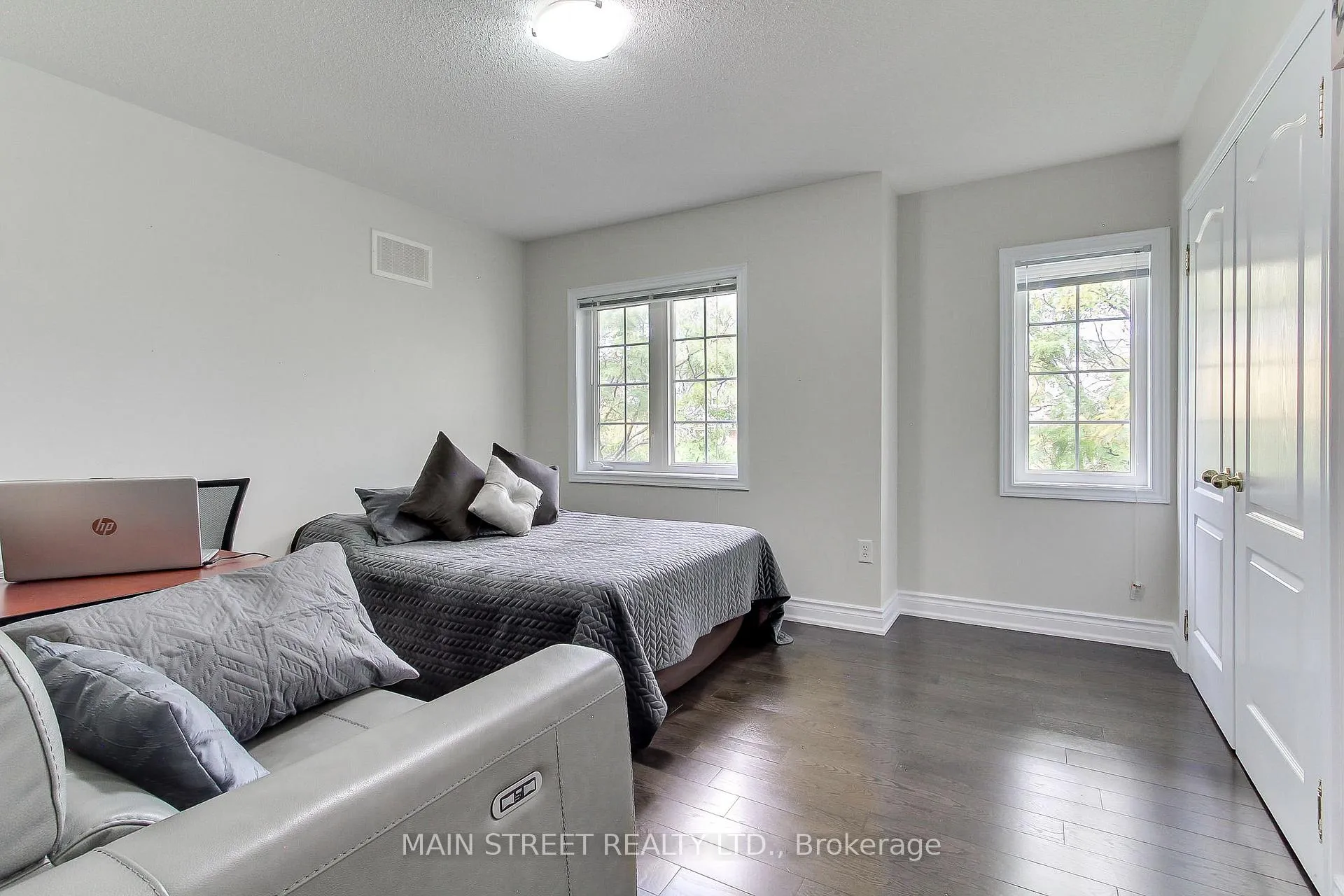 Photo 29 of 30 Conover Avenue, Aurora, Bayview Northeast — HOMEH