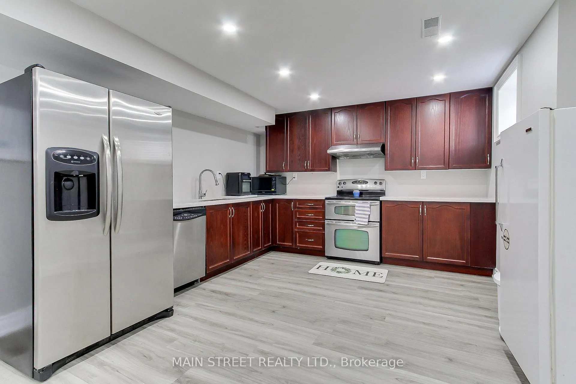 Photo 33 of 30 Conover Avenue, Aurora, Bayview Northeast — HOMEH