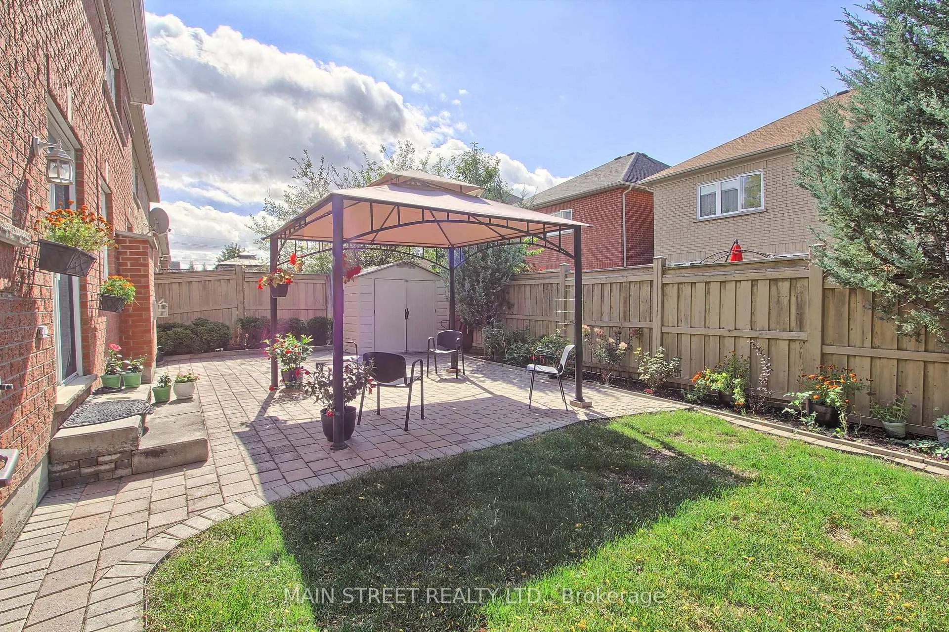 Photo 37 of 30 Conover Avenue, Aurora, Bayview Northeast — HOMEH